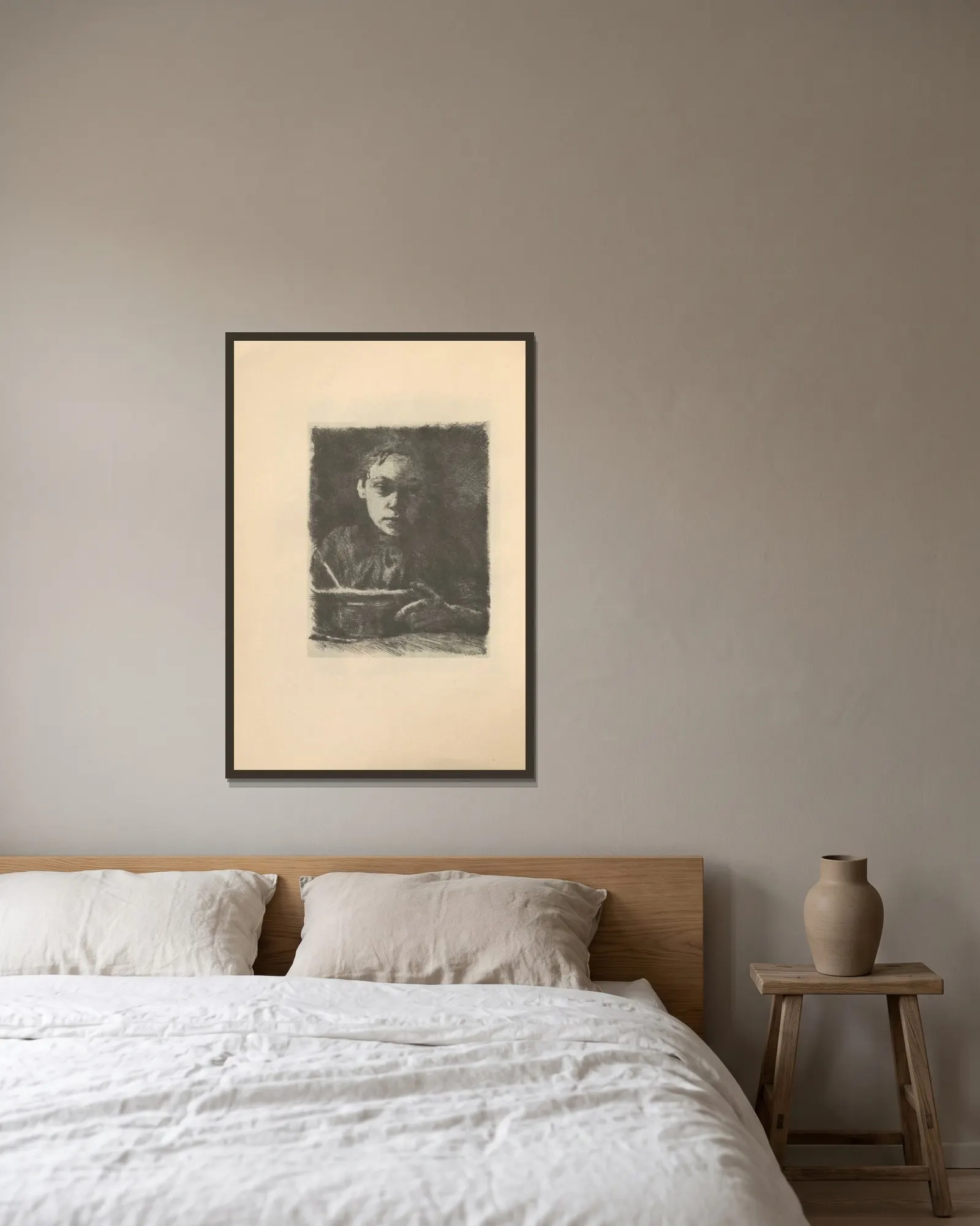 Studien av Käthe Kollwitz inramad på en vägg