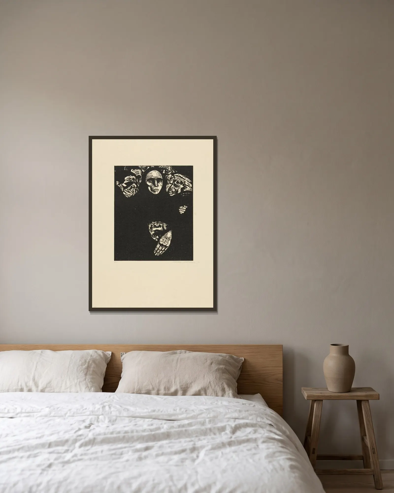 The People (Das Volk) av Käthe Kollwitz inramad på en vägg