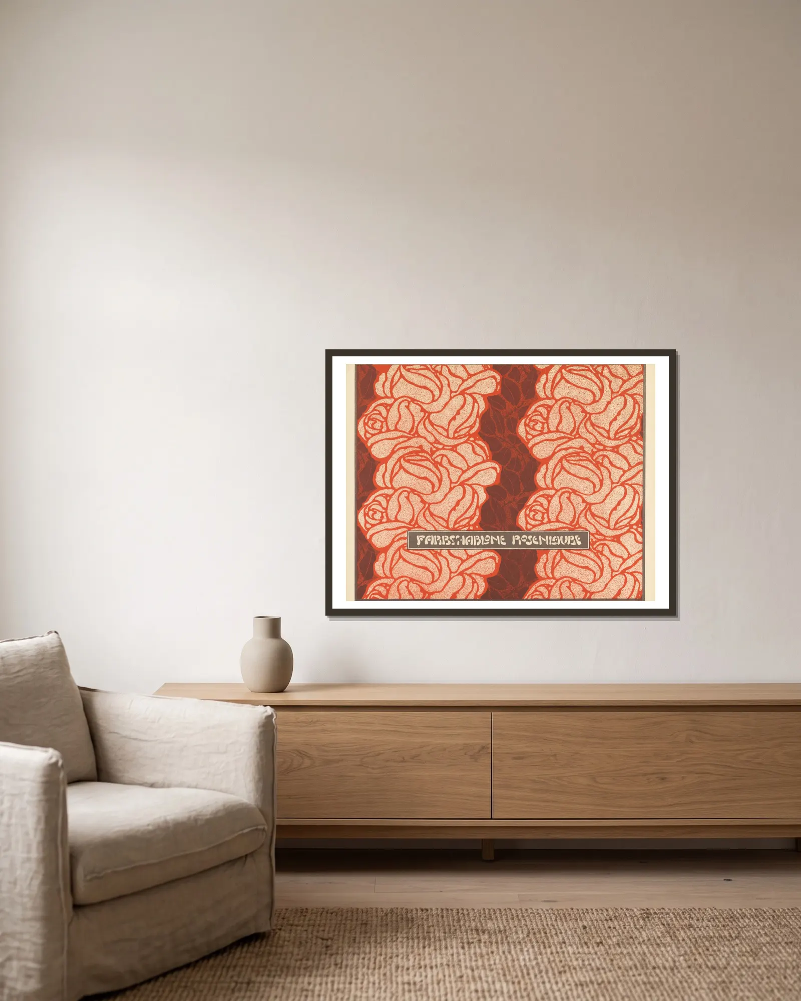 Farbschablone Rosenlaube (Rose Bower Color Stencil) av Koloman Moser inramad på en vägg