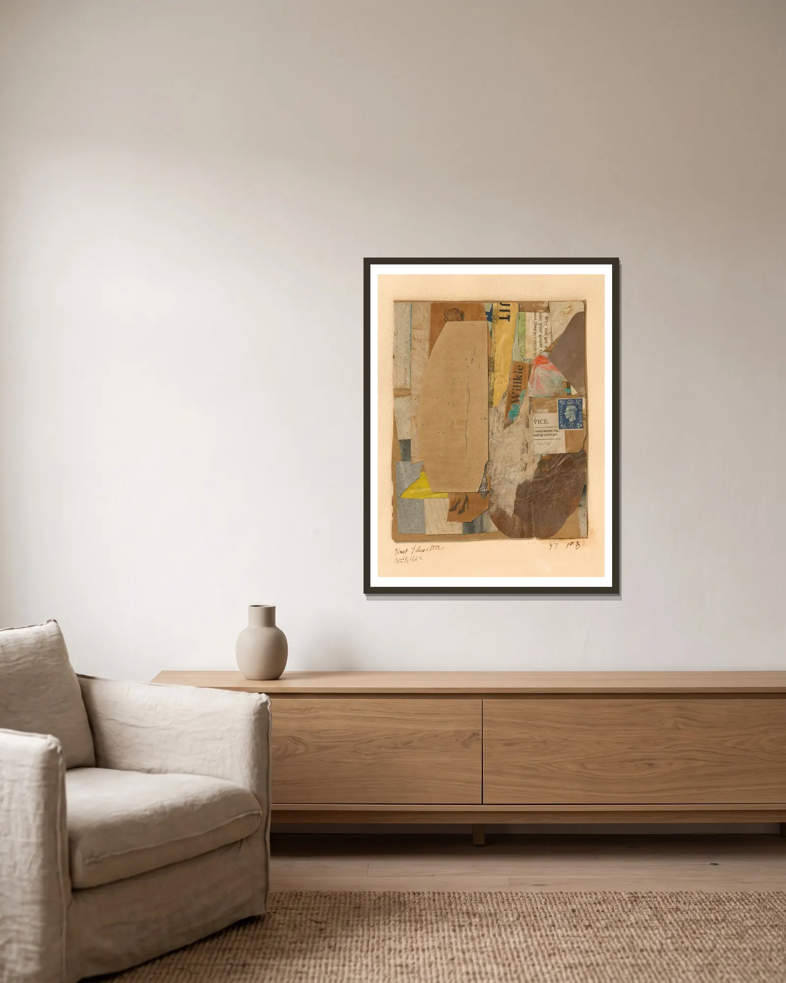 47 108 Willkie av Kurt Schwitters inramad på en vägg