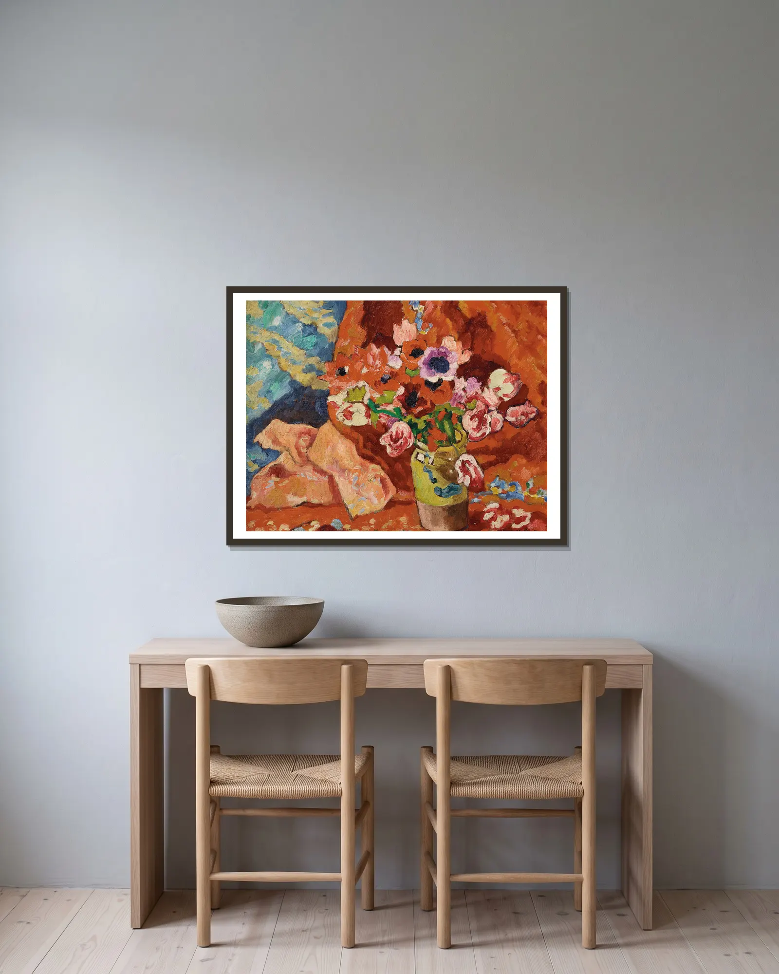 Fleurs av Louis Valtat inramad på en vägg