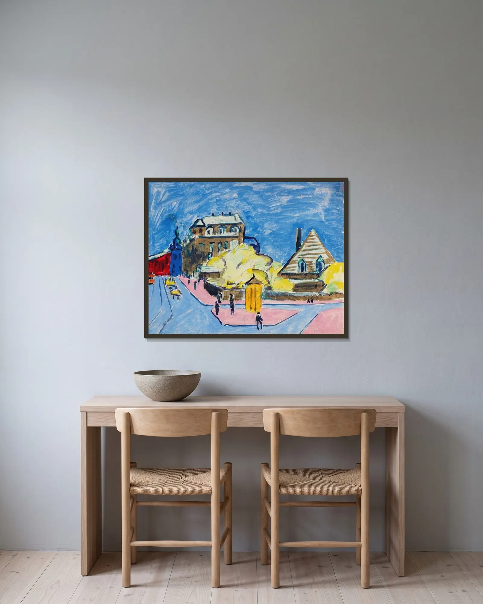 Strassenbild (Dresden) av Ernst Ludwig Kirchner inramad på en vägg