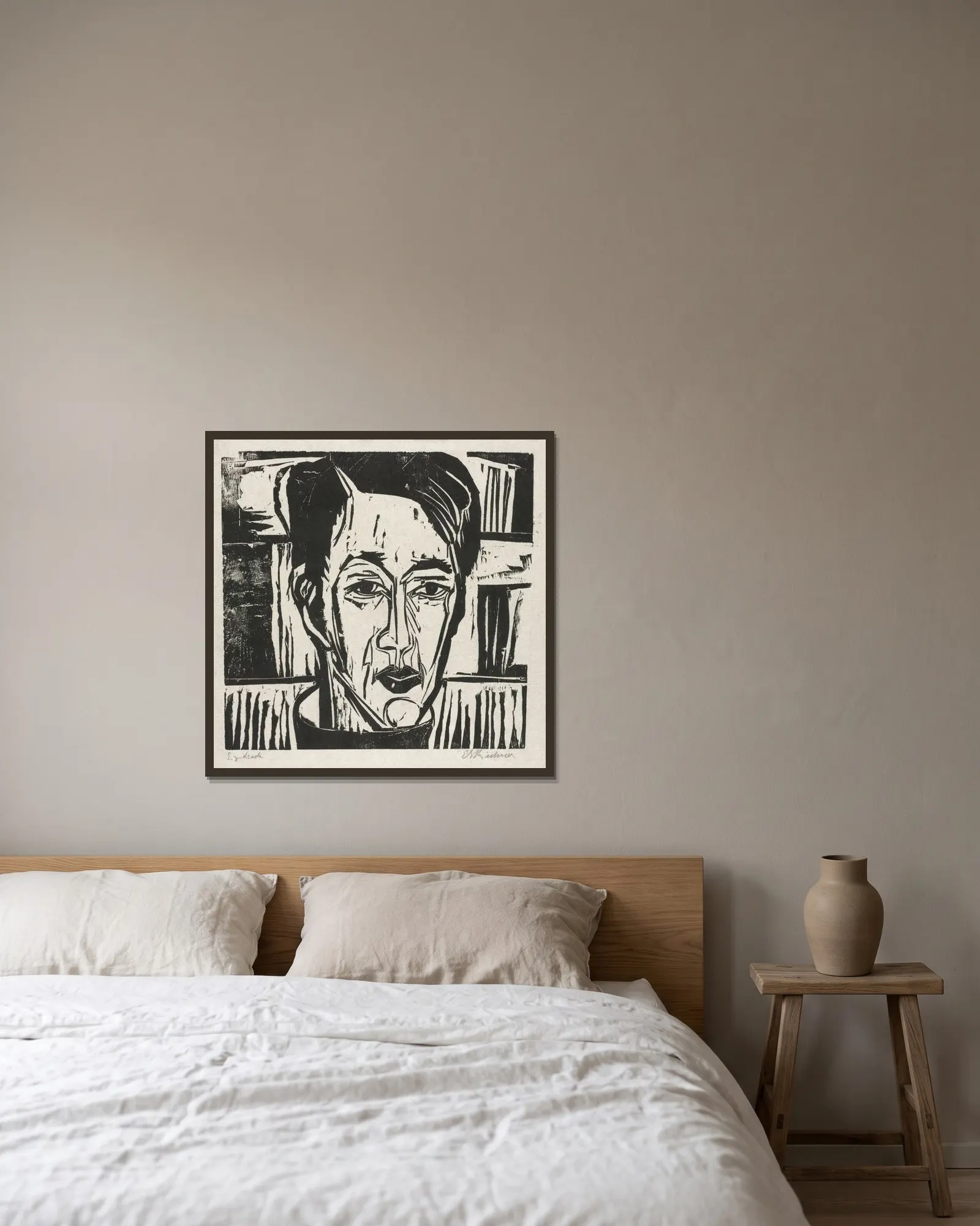 Wehrlin, Facing front av Ernst Ludwig Kirchner inramad på en vägg