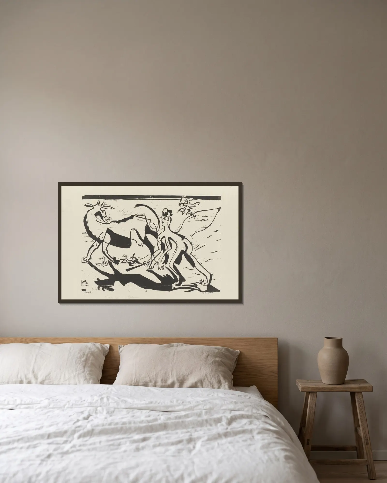 Wilde Kuh und Hirt av Ernst Ludwig Kirchner inramad på en vägg
