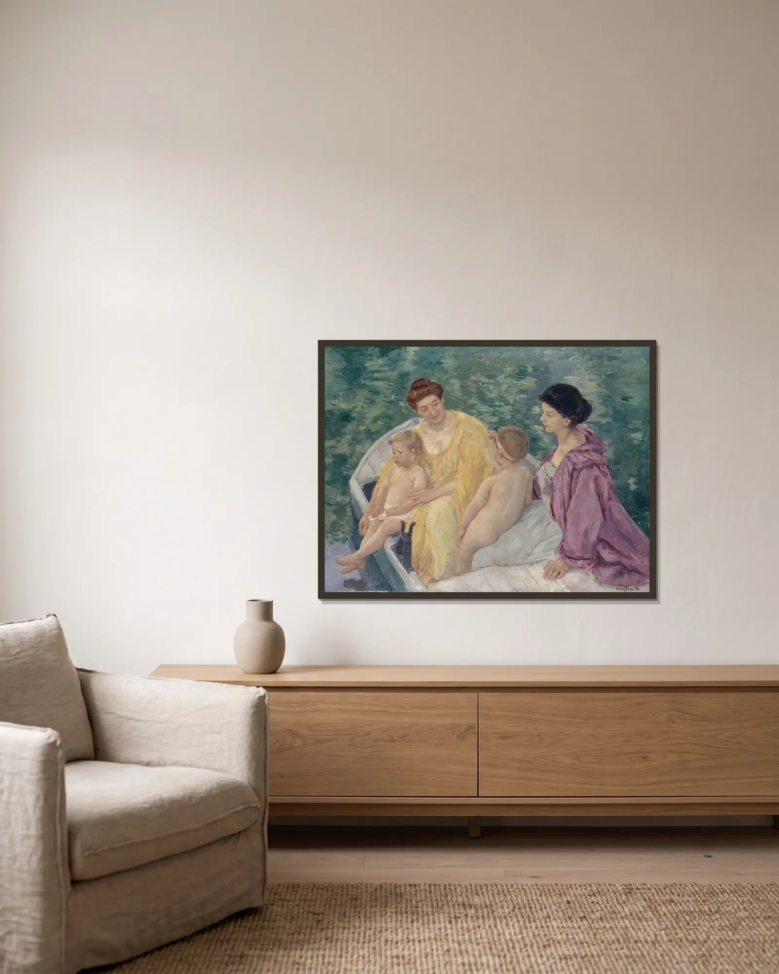Le bain av Mary Cassatt inramad på en vägg