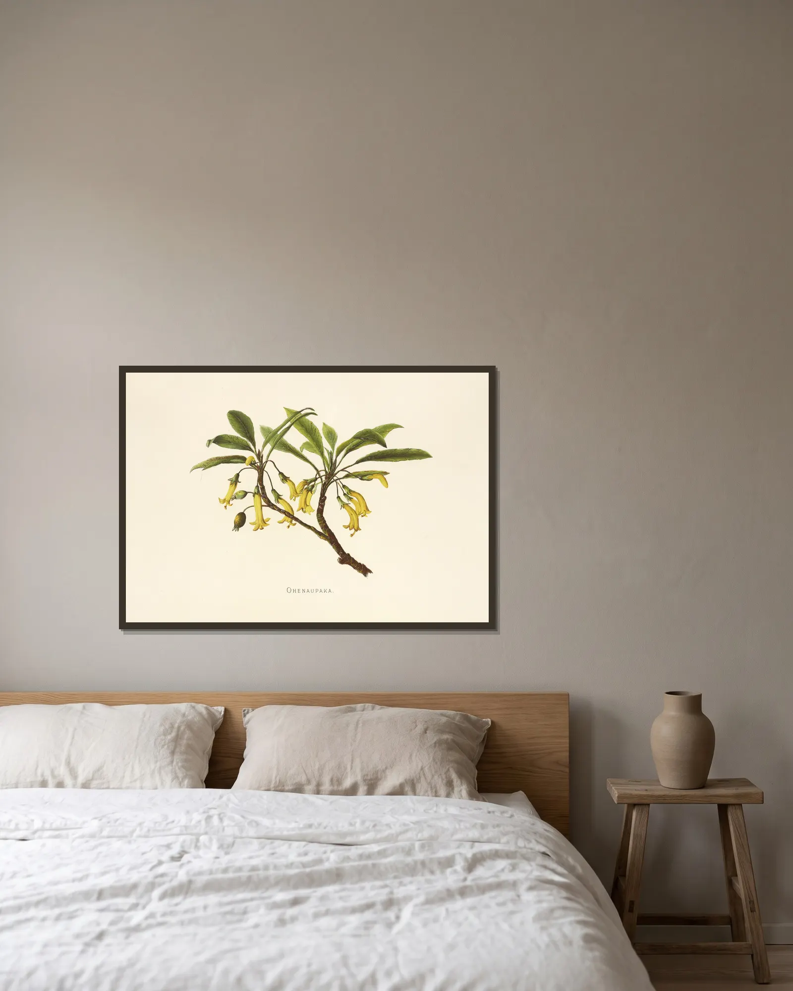 Ohenaupaka av Isabella McHutcheson Sinclair inramad på en vägg