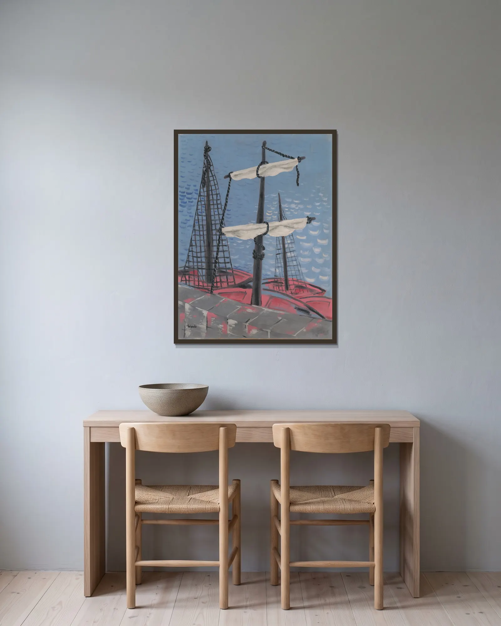 Fishing Boats av Mikuláš Galanda inramad på en vägg