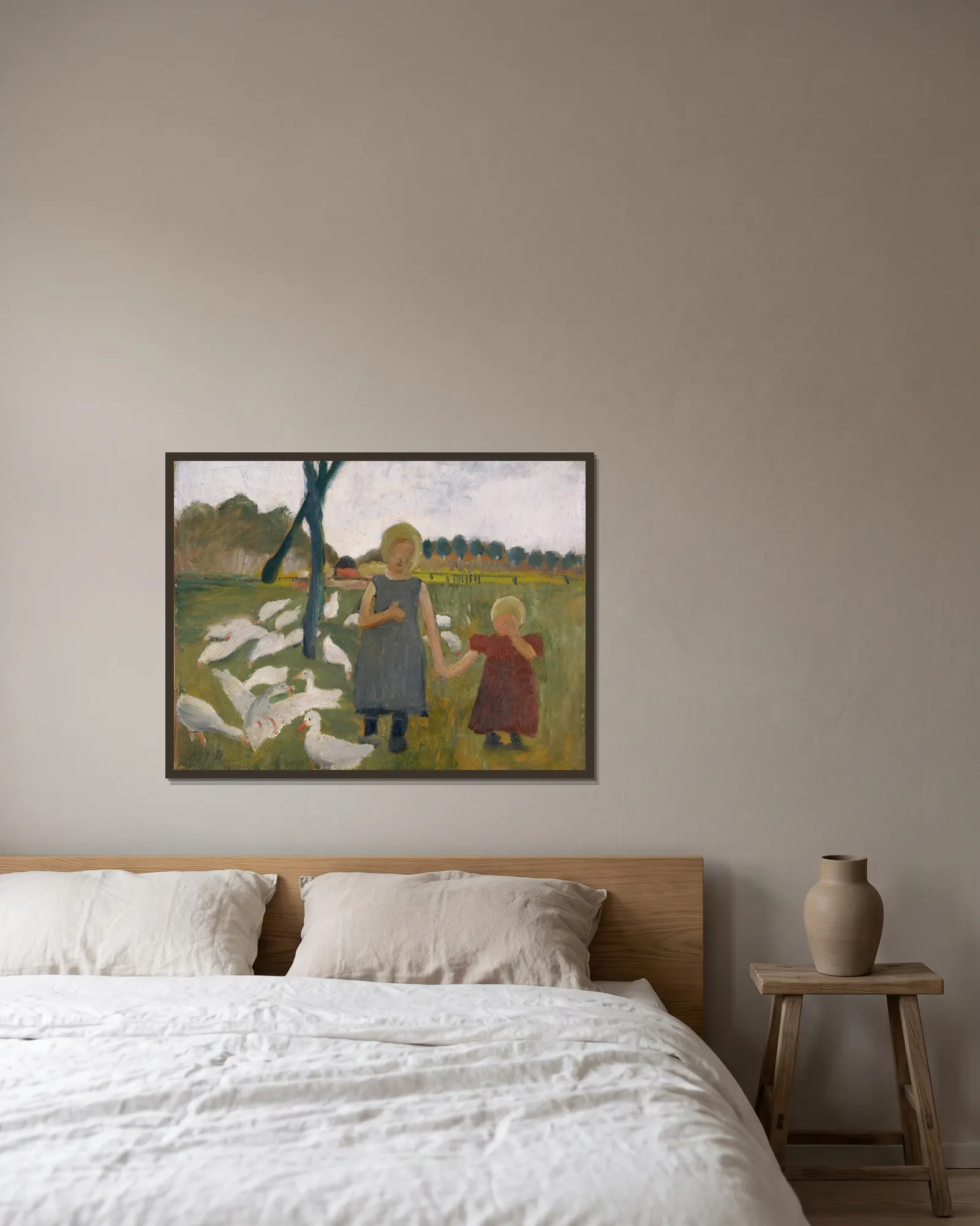 Kids with Geese av Paula Modersohn-Becker inramad på en vägg