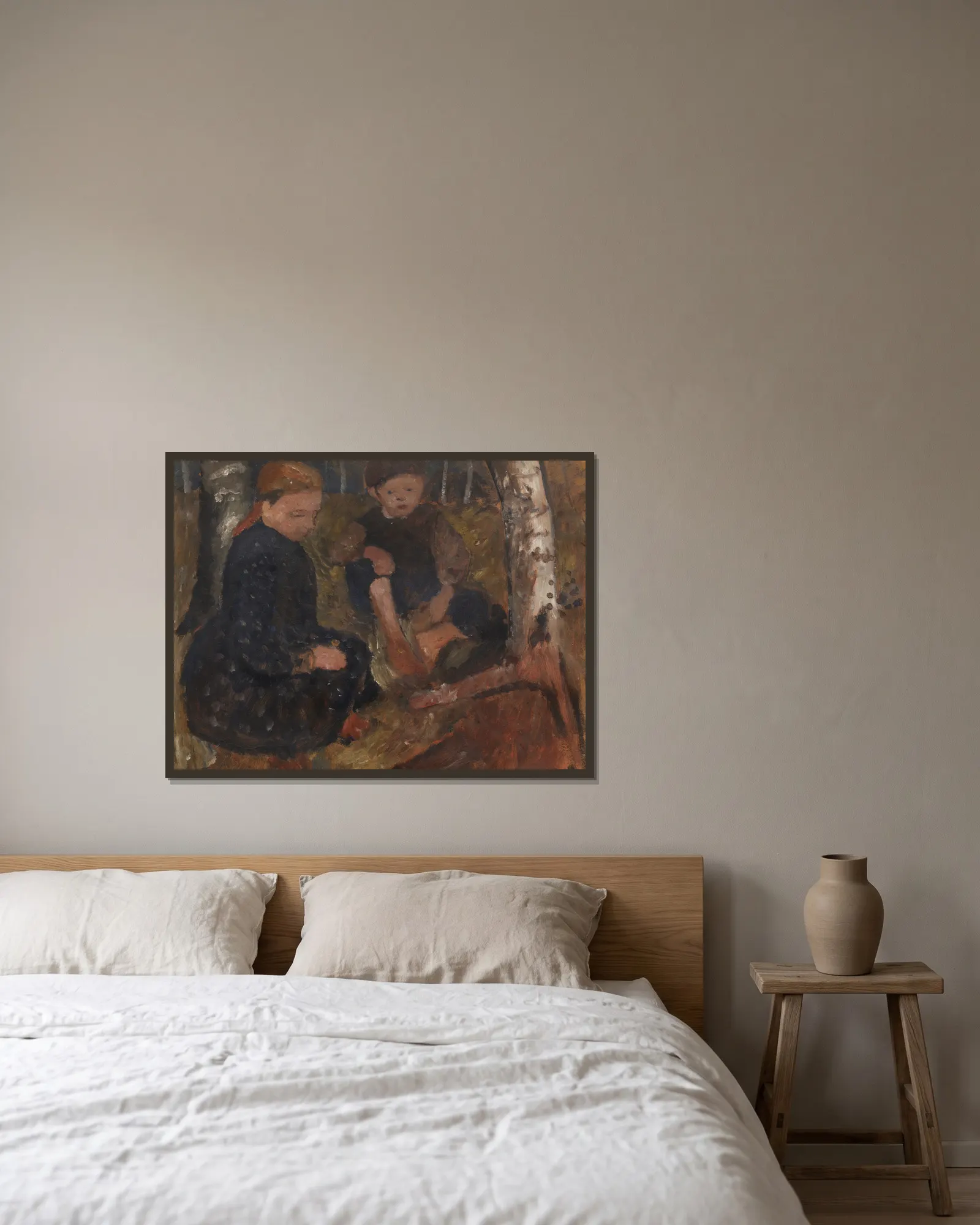 Zwei sitzende Kinder im Wald av Paula Modersohn-Becker inramad på en vägg