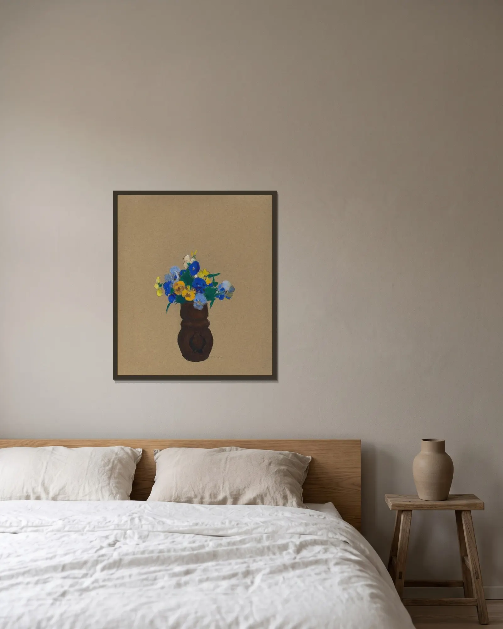 Pansies av Odilon Redon inramad på en vägg