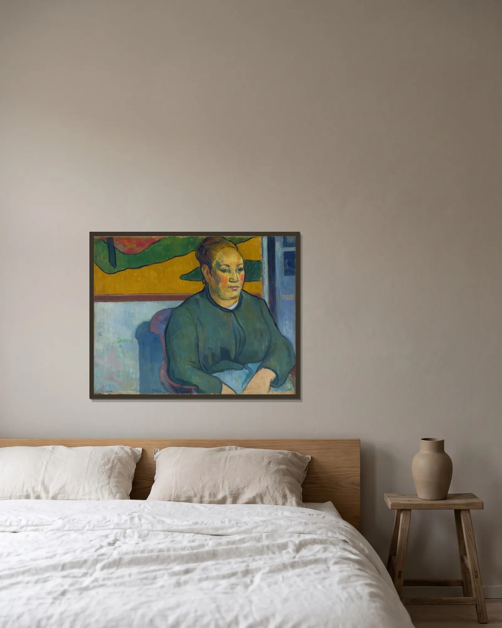 Madame Roulin av Paul Gauguin inramad på en vägg
