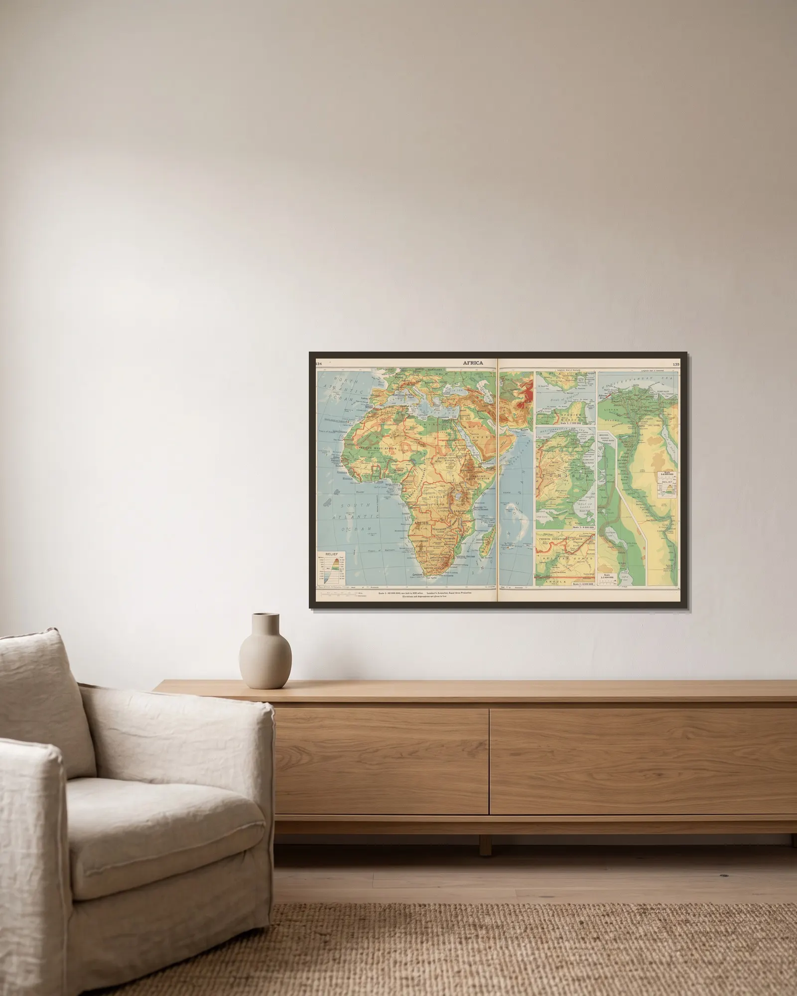 Africa av John Paul Goode inramad på en vägg