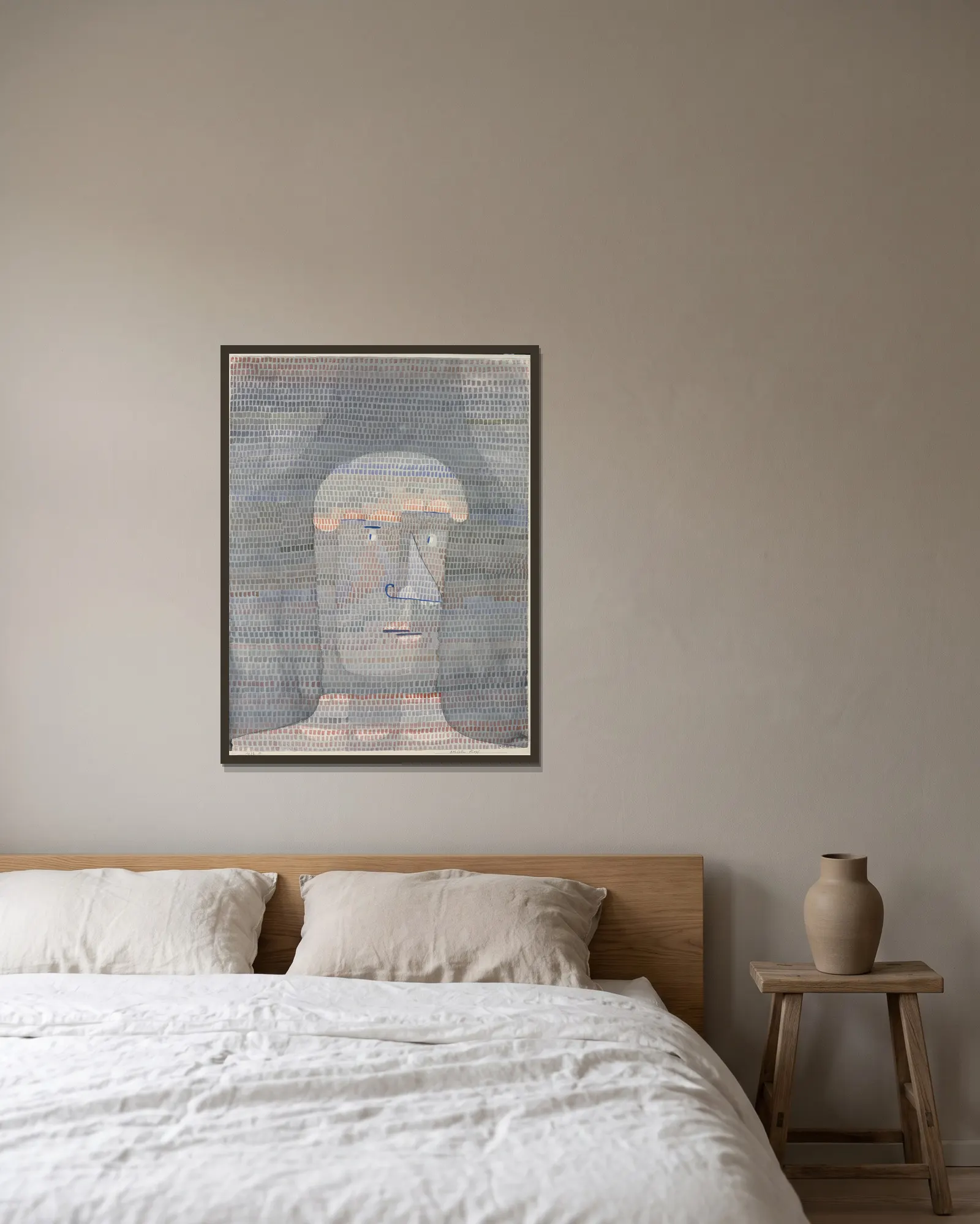 Athlete’s Head av Paul Klee inramad på en vägg
