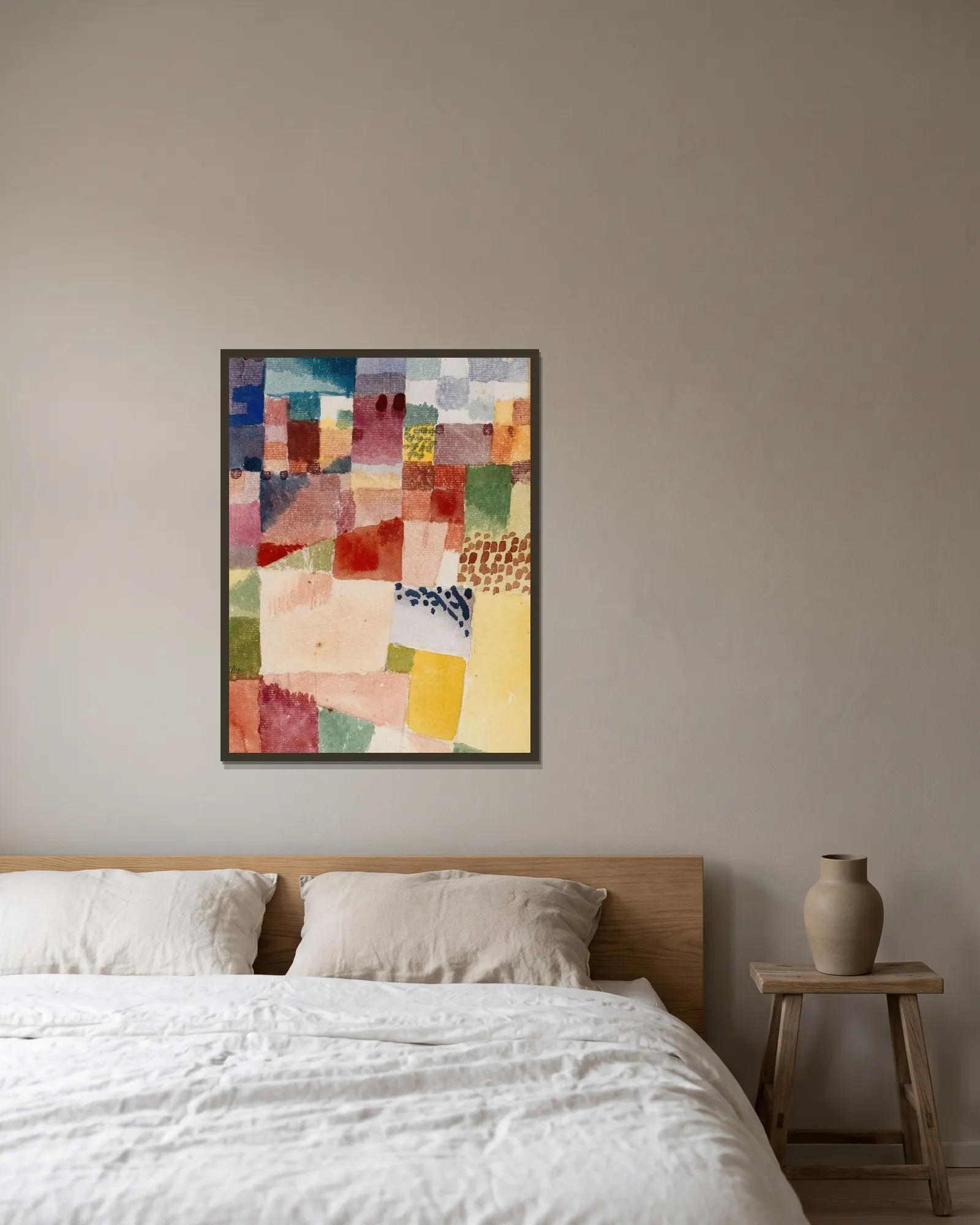 Motif from Hammamet av Paul Klee inramad på en vägg