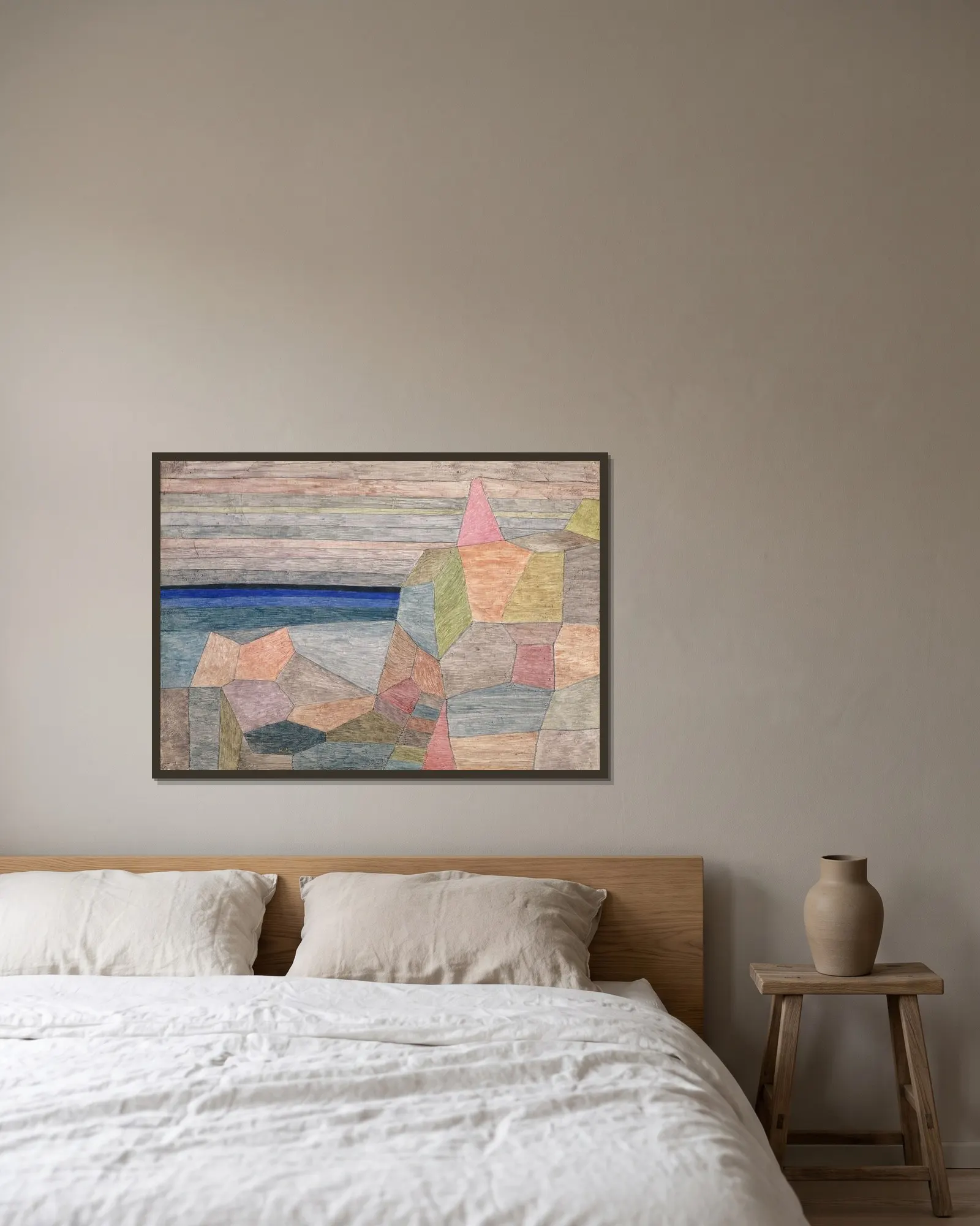 Promontorio Ph av Paul Klee inramad på en vägg