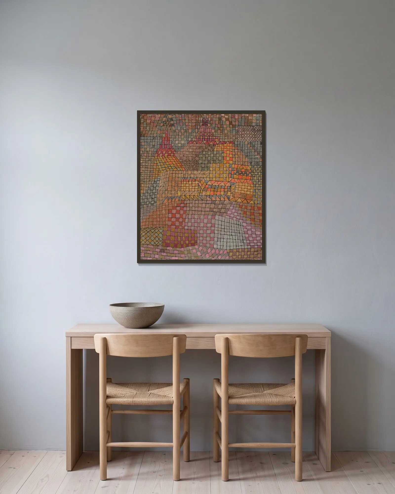 Stadtburg Kr. (Town Castle Kr.) av Paul Klee inramad på en vägg