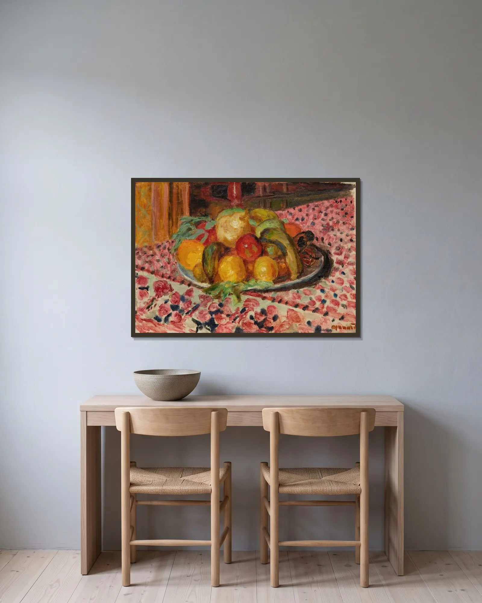 Assiette de fruits av Pierre Bonnard inramad på en vägg