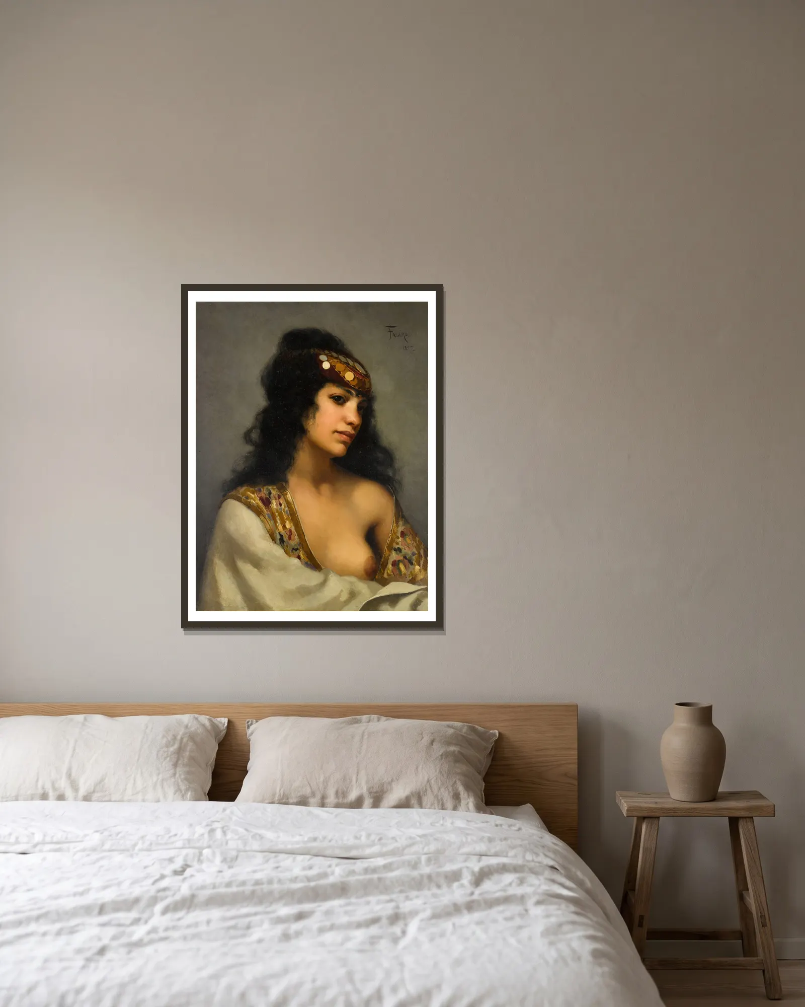 Odalisque av Luis Ricardo Falero inramad på en vägg