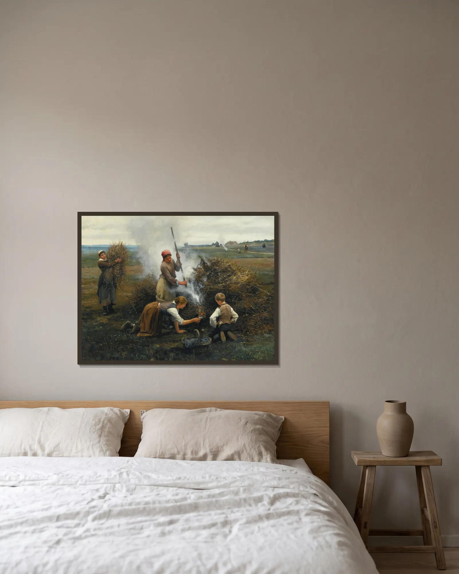Burning Brush av Daniel Ridgway Knight inramad på en vägg