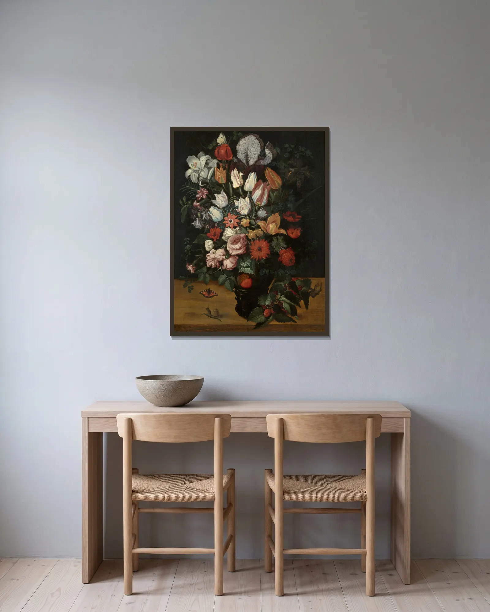 Flower Piece av Roelant Savery inramad på en vägg