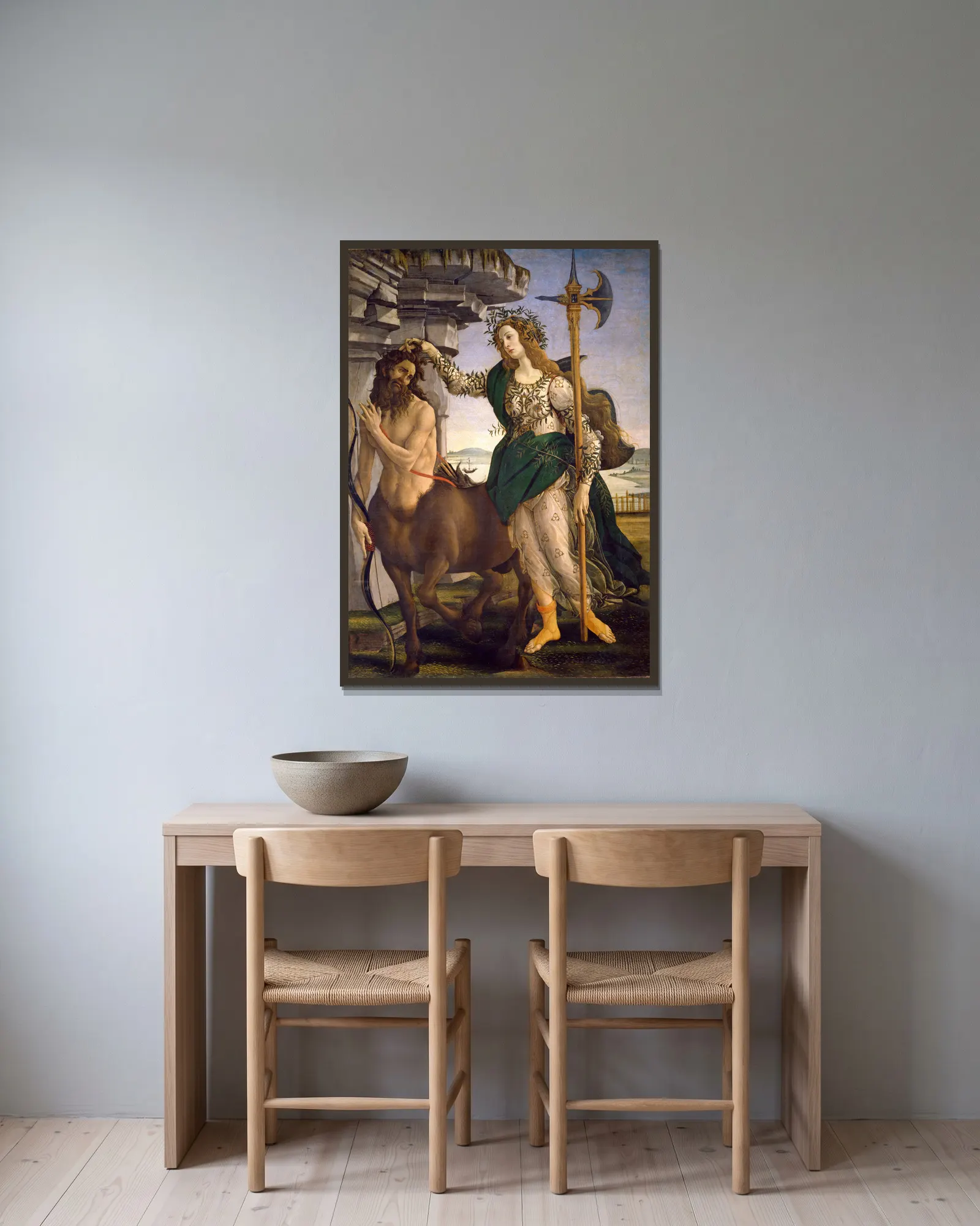 Pallas And The Centaur av Sandro Botticelli inramad på en vägg