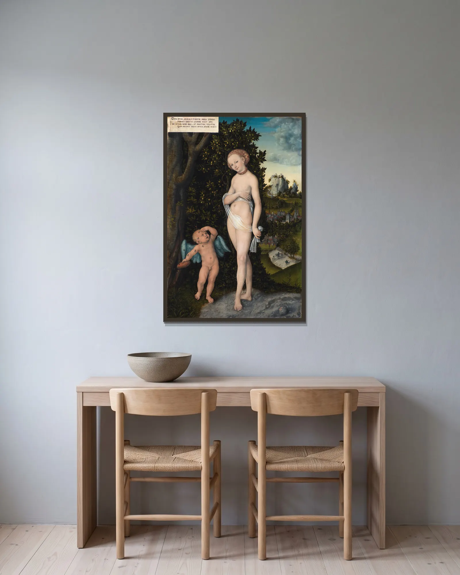 Venus with Cupid Stealing Honey av Lucas Cranach the Elder inramad på en vägg