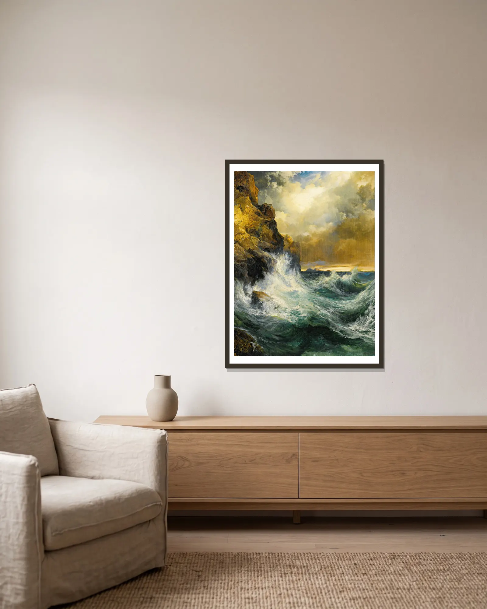 The Receding Wave av Thomas Moran inramad på en vägg