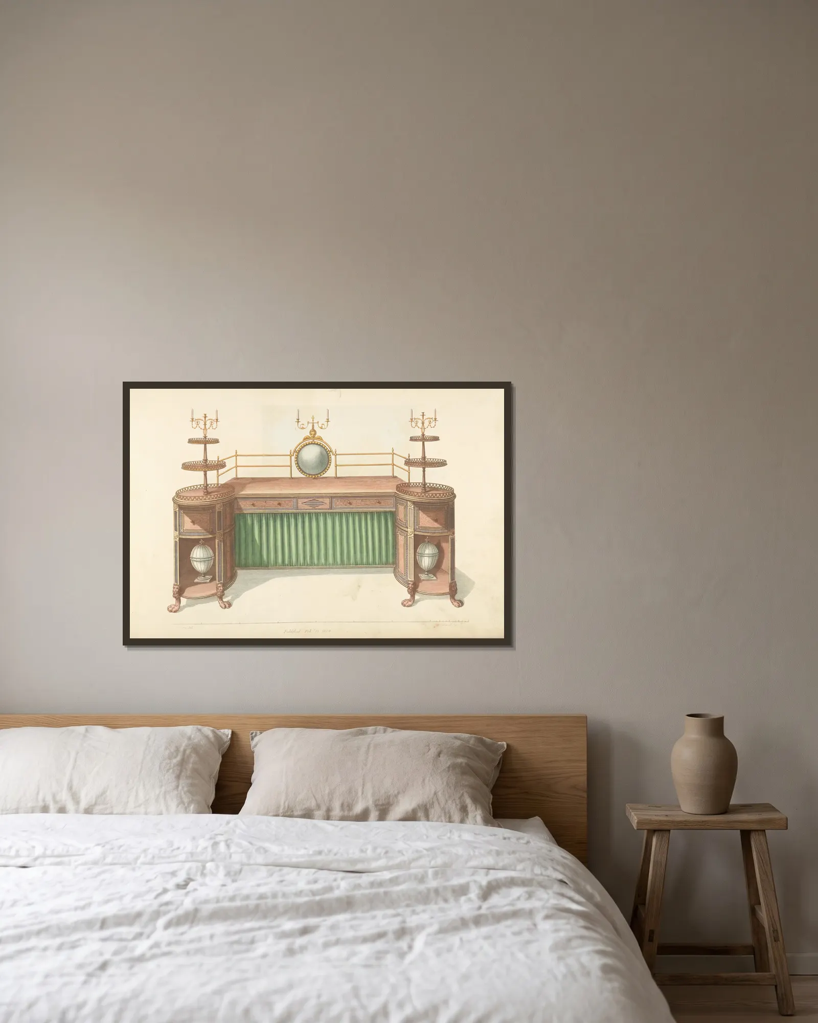 Sideboard av Thomas Sheraton inramad på en vägg