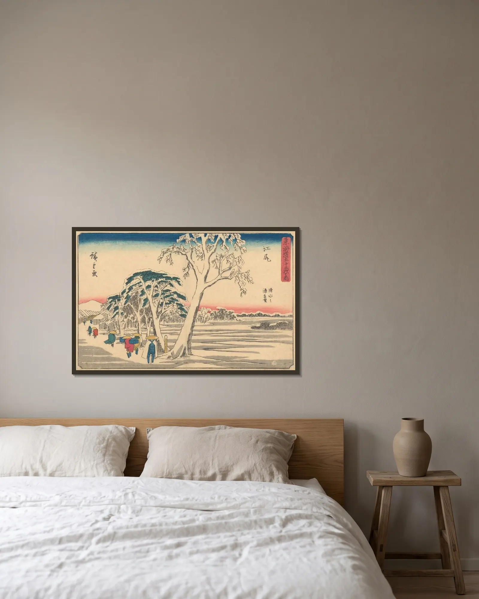 Ejiri av Utagawa Hiroshige inramad på en vägg