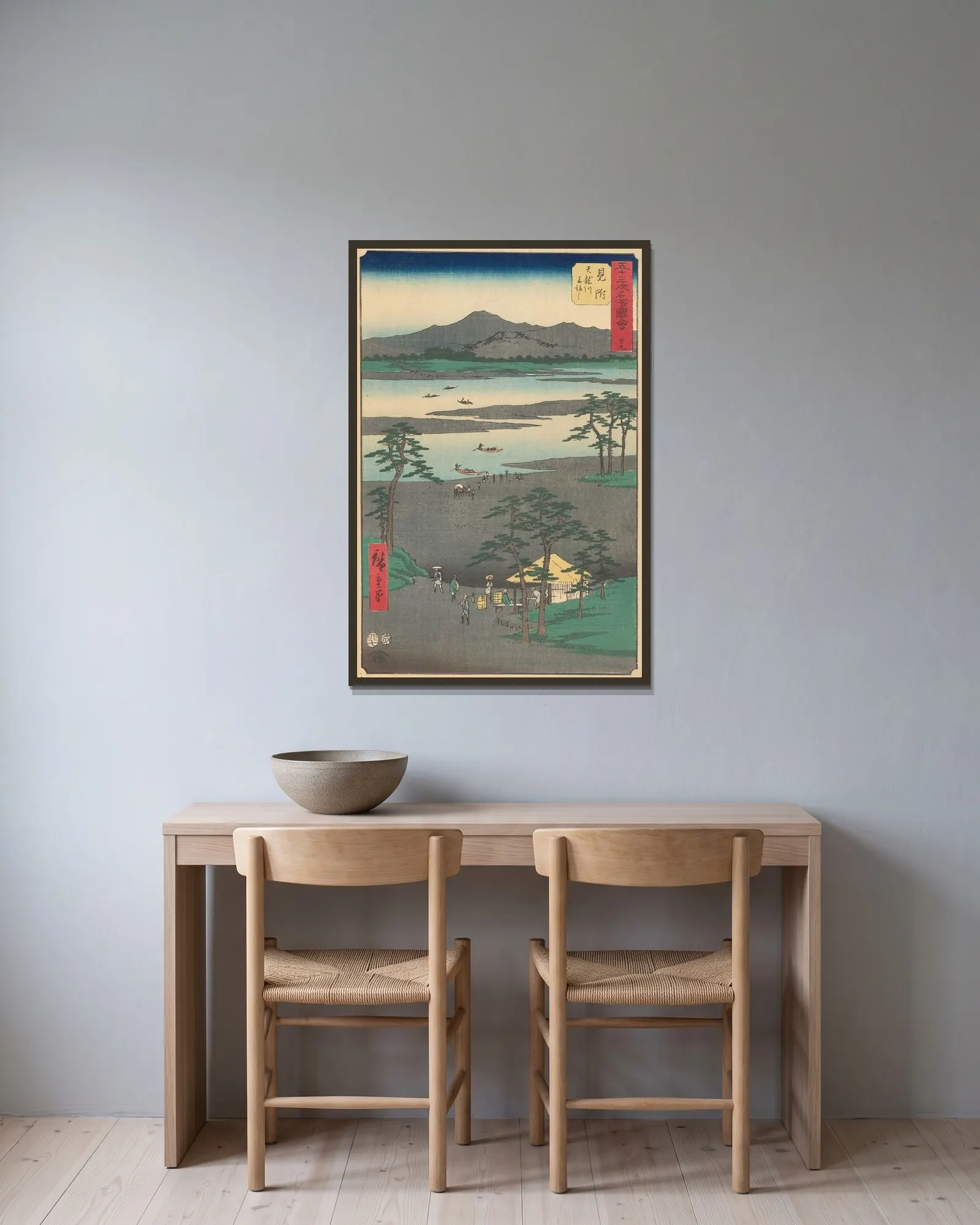 Mitsuke av Utagawa Hiroshige inramad på en vägg
