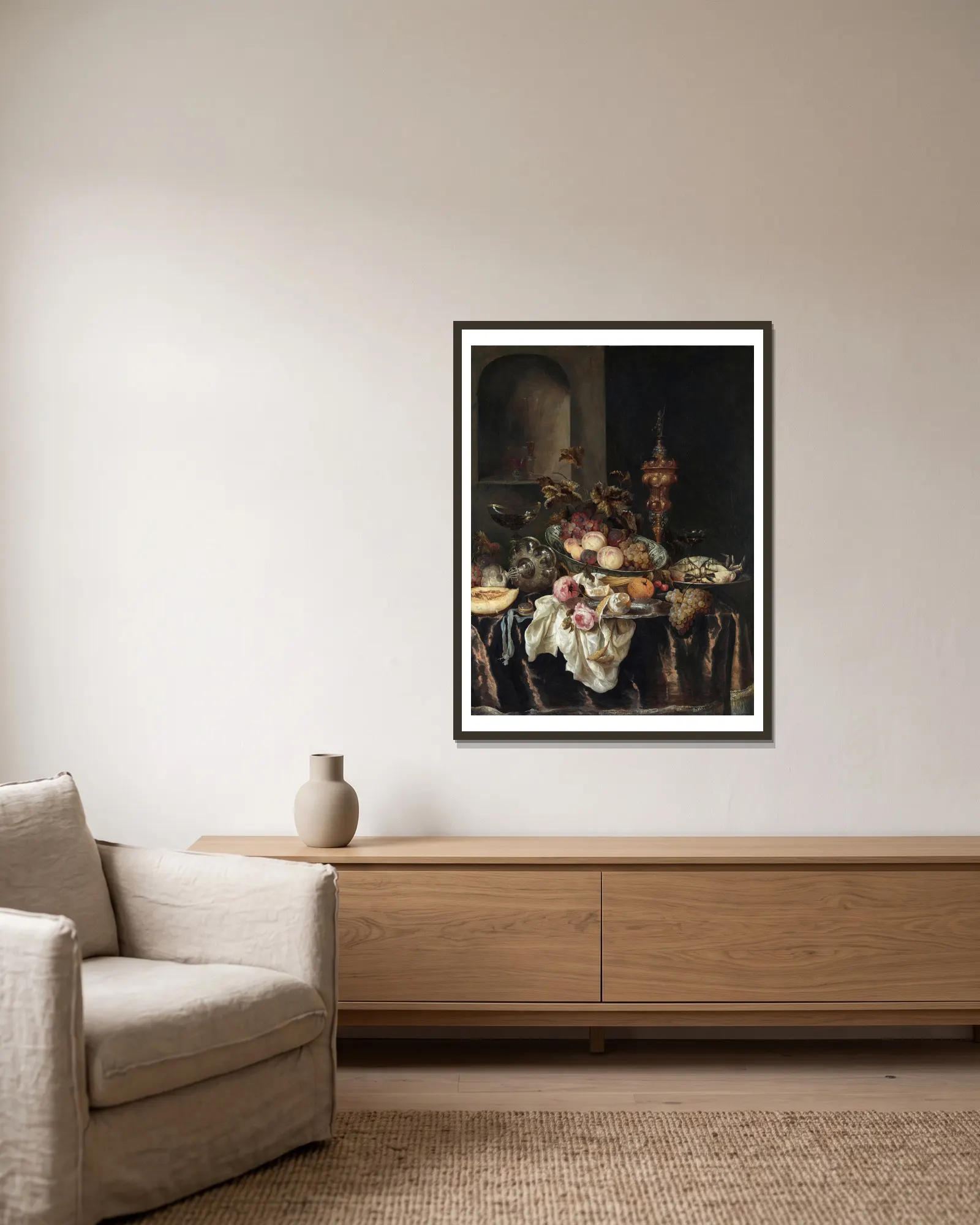 Still Life av Abraham van Beyeren inramad på en vägg