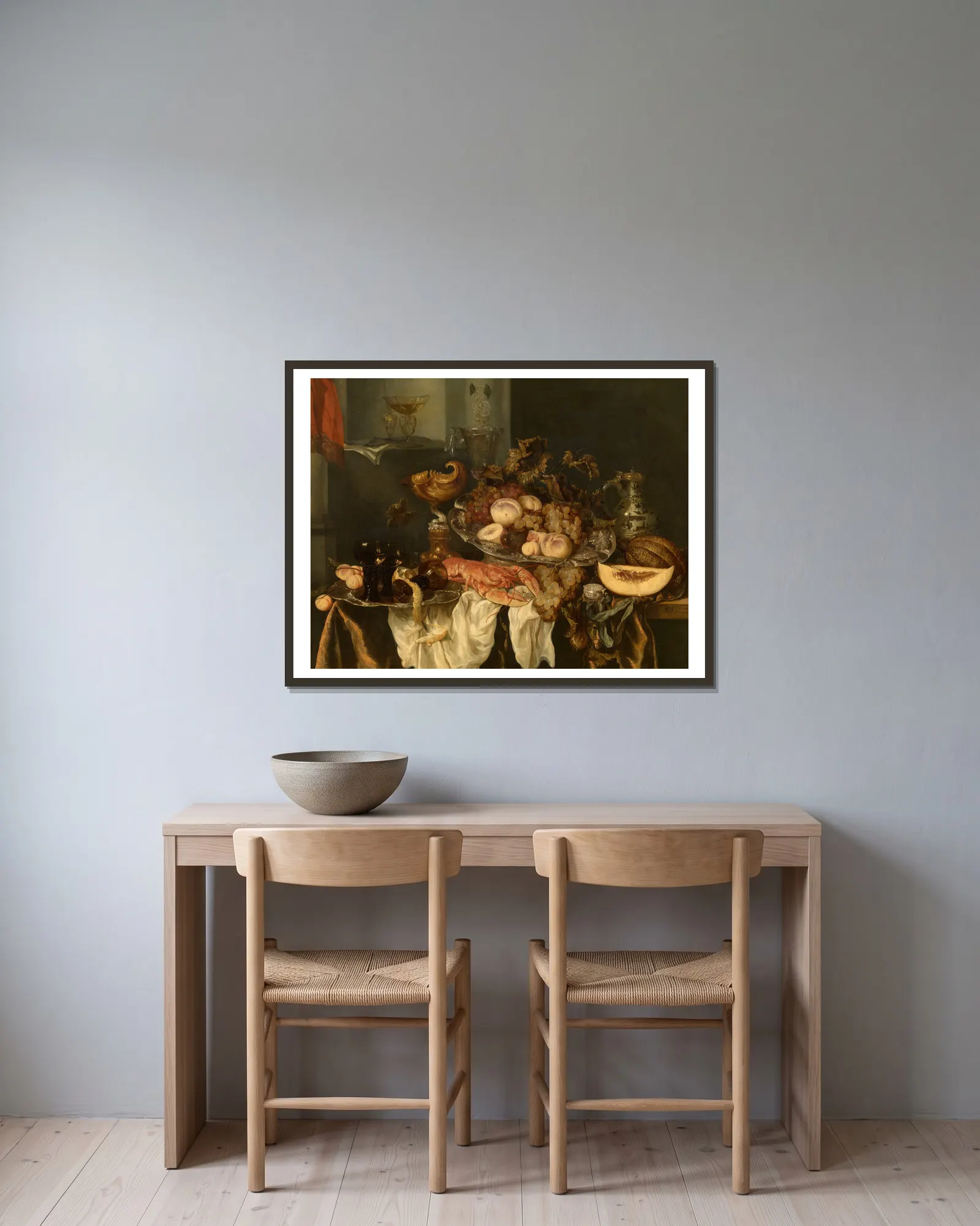Still Life av Abraham van Beyeren inramad på en vägg