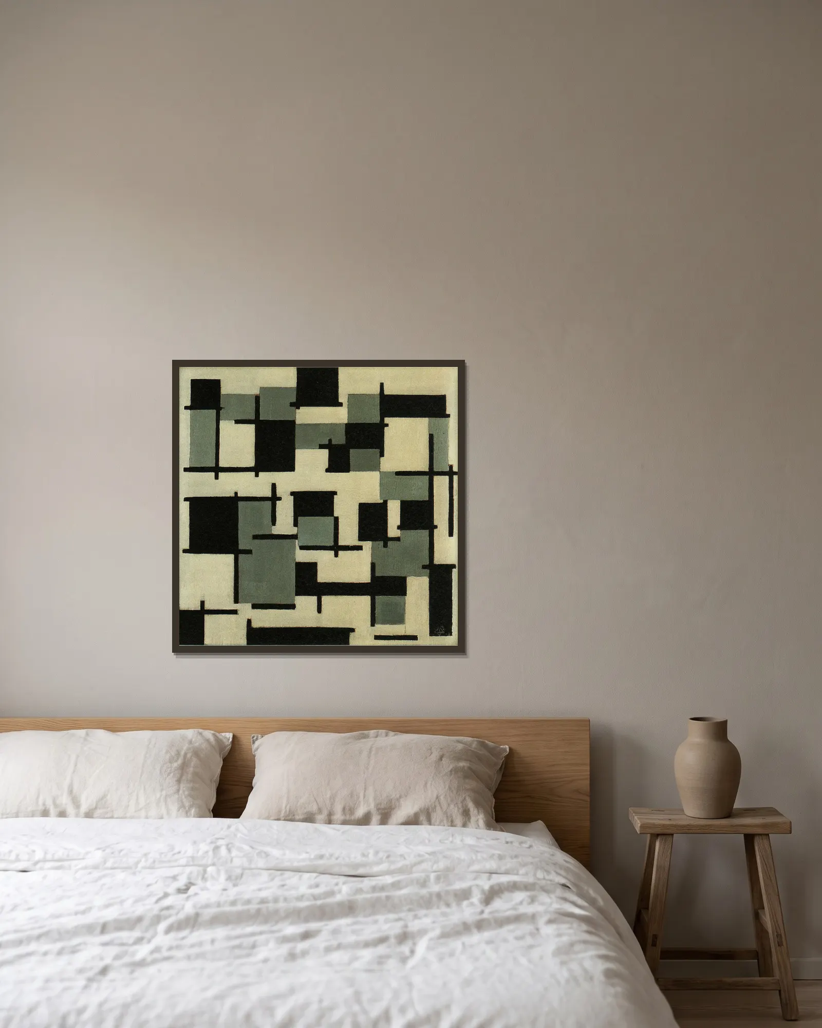 Composition XIII av Theo van Doesburg inramad på en vägg