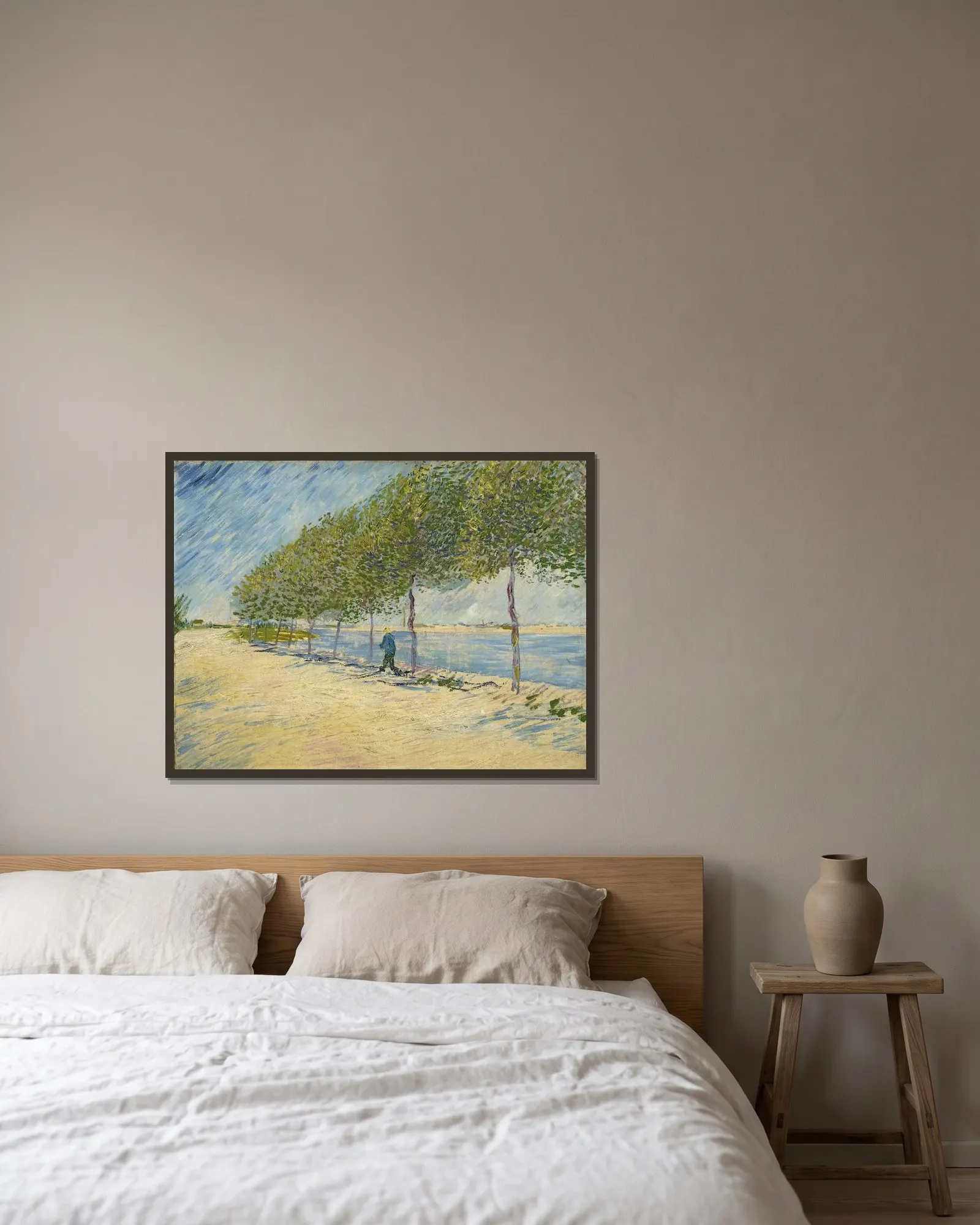 Along the Seine av Vincent van Gogh inramad på en vägg