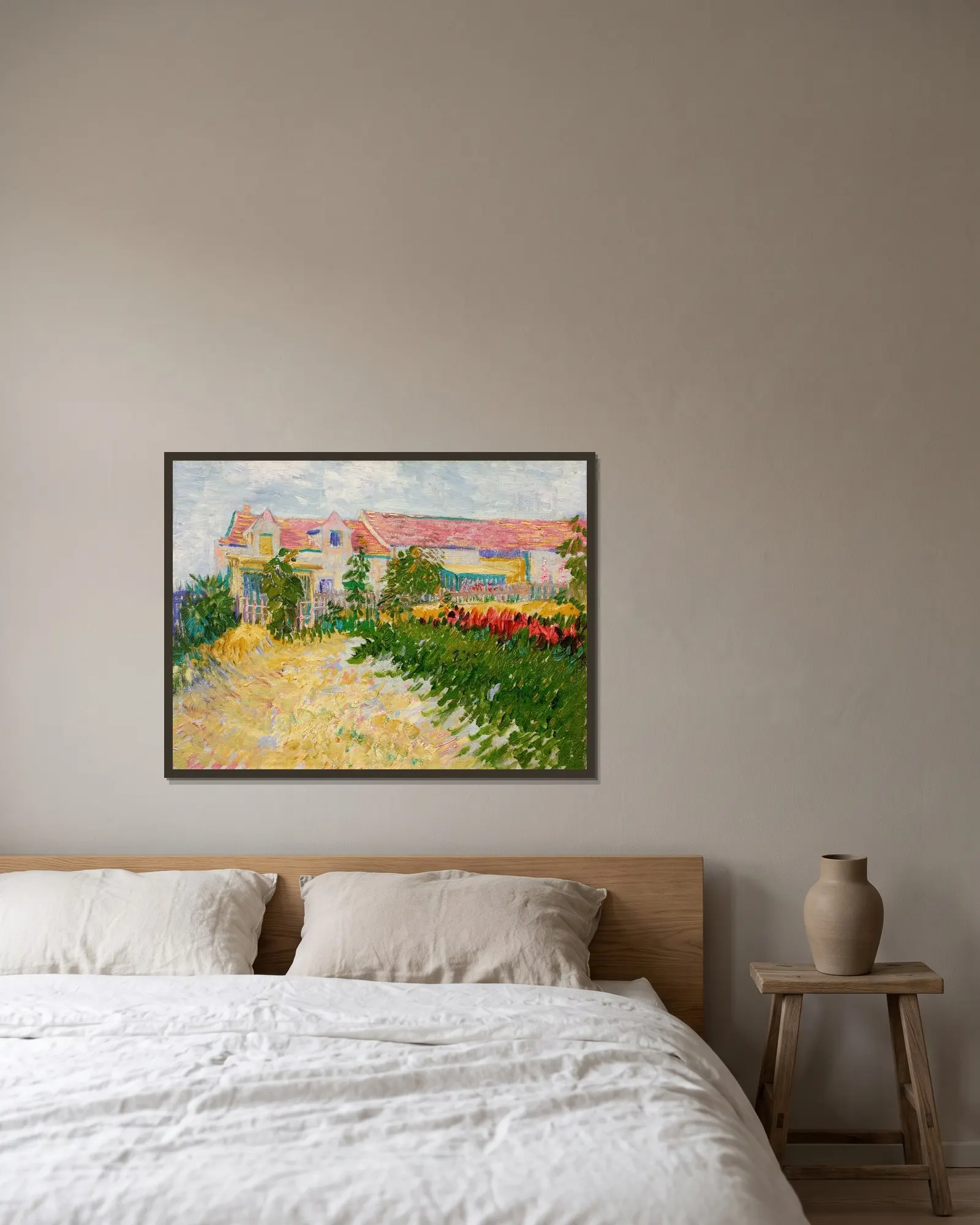 Jardin devant le Mas Debray av Vincent van Gogh inramad på en vägg