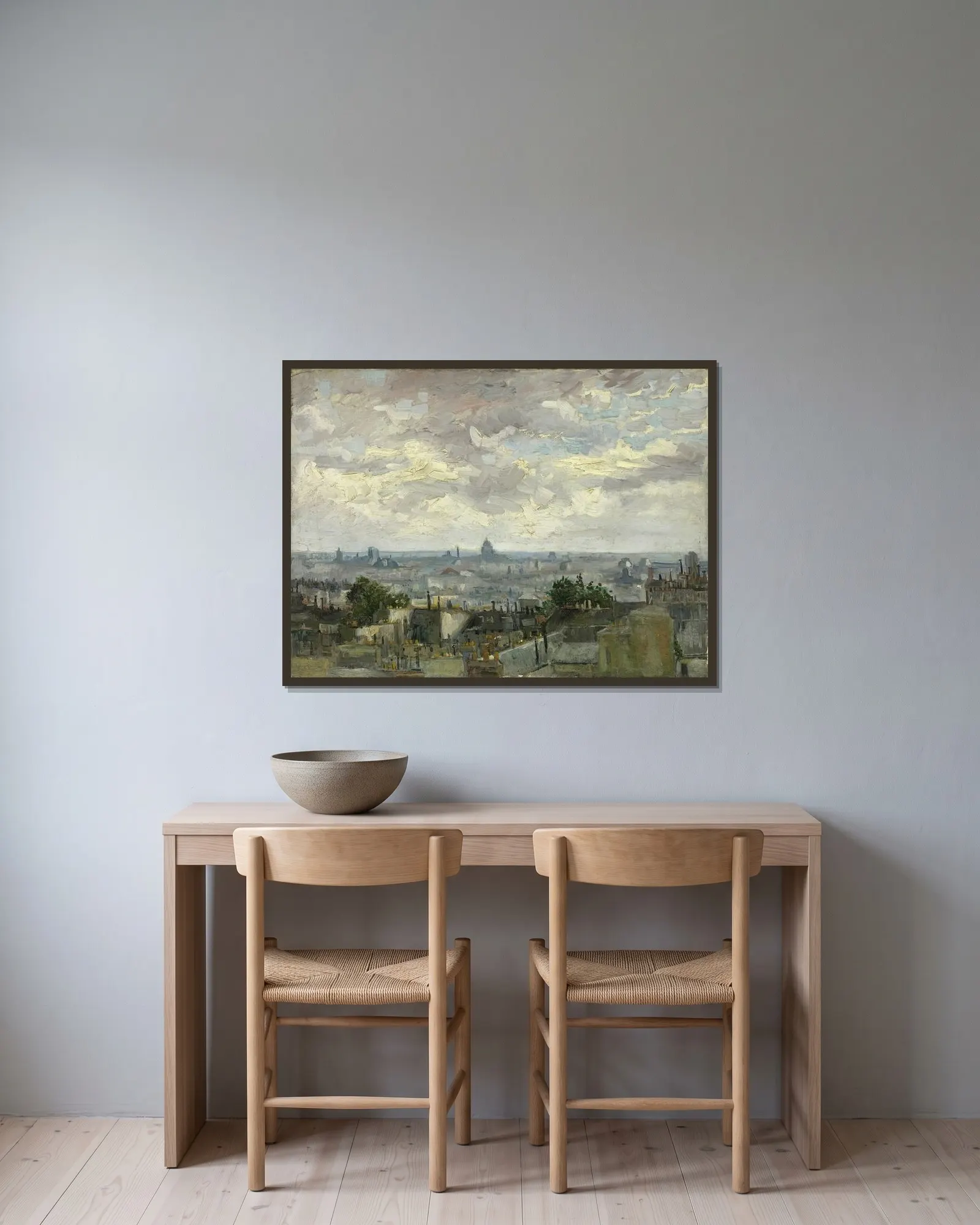 View of Paris av Vincent van Gogh inramad på en vägg