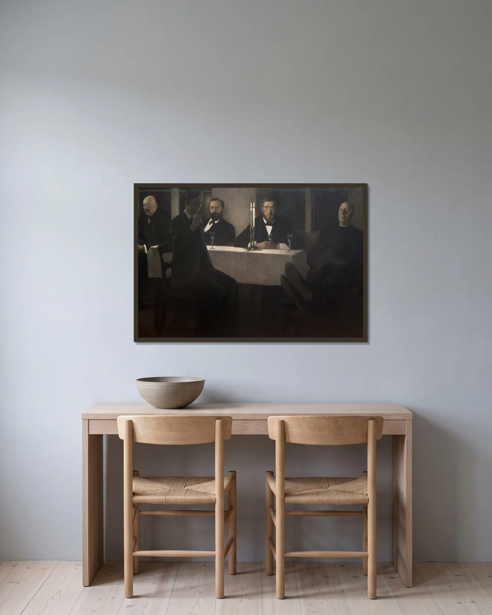 Five Portraits av Vilhelm Hammershøi inramad på en vägg