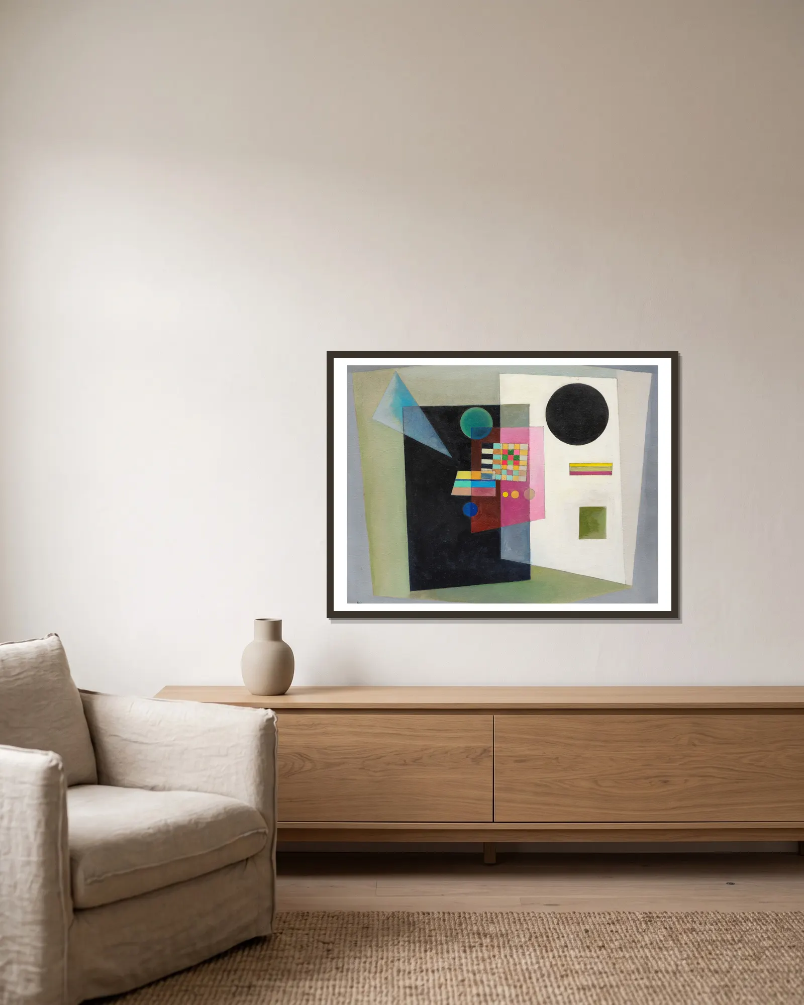 Behauptend av Wassily Kandinsky inramad på en vägg