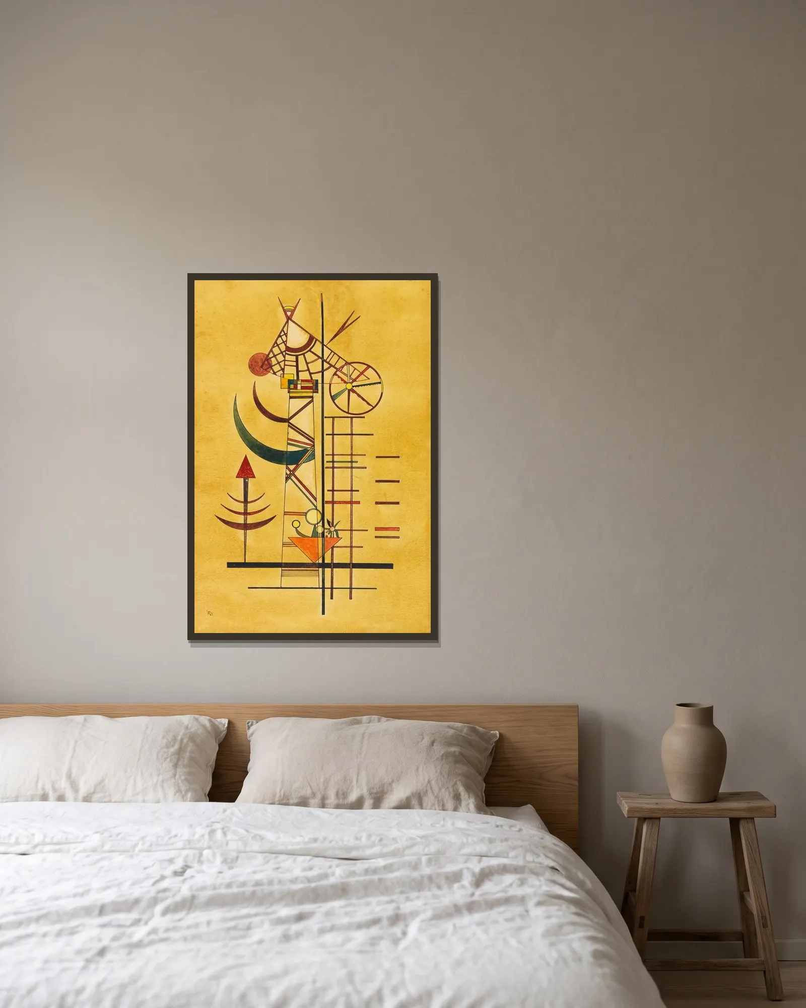 Gebogene Spitzen av Wassily Kandinsky inramad på en vägg
