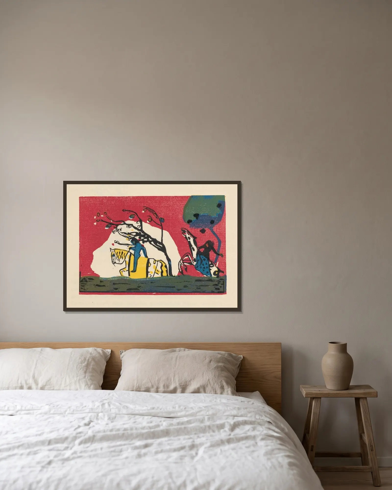 Klänge Pl.01 av Wassily Kandinsky inramad på en vägg