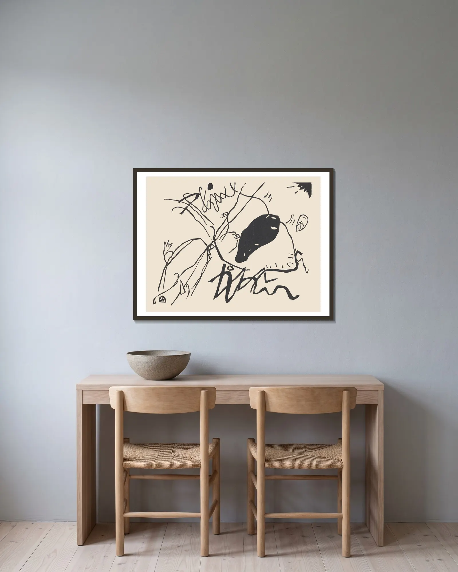 Klänge Pl.02 av Wassily Kandinsky inramad på en vägg