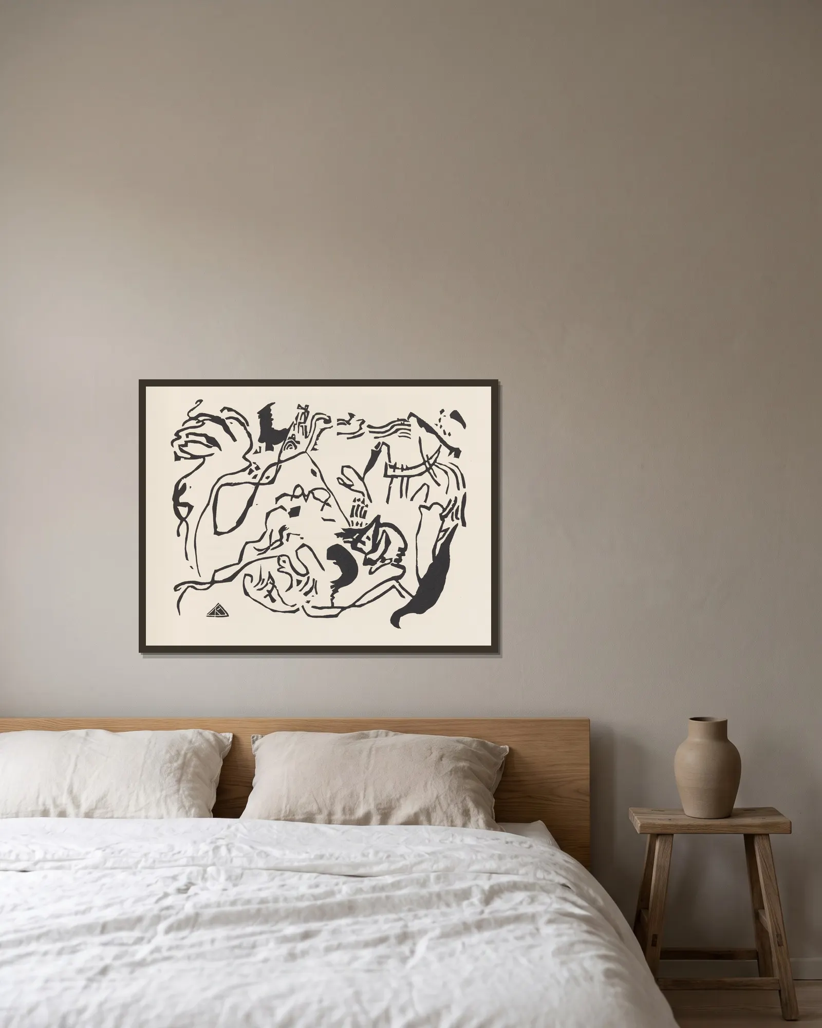 Klänge Pl.06 av Wassily Kandinsky inramad på en vägg