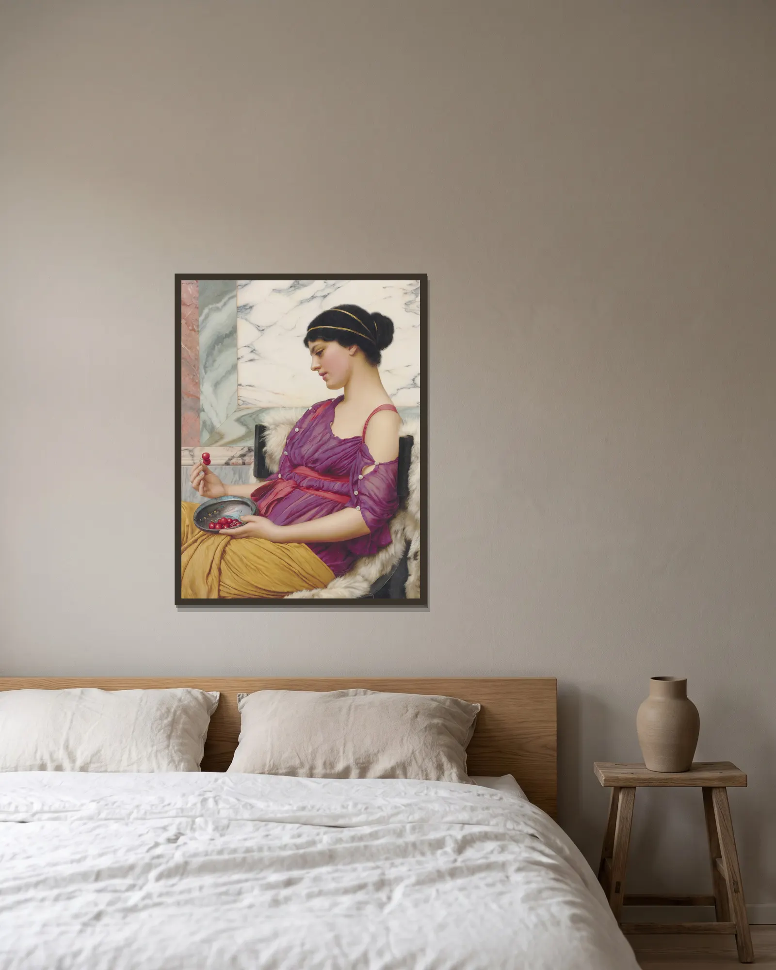 Ismenia av John William Godward inramad på en vägg