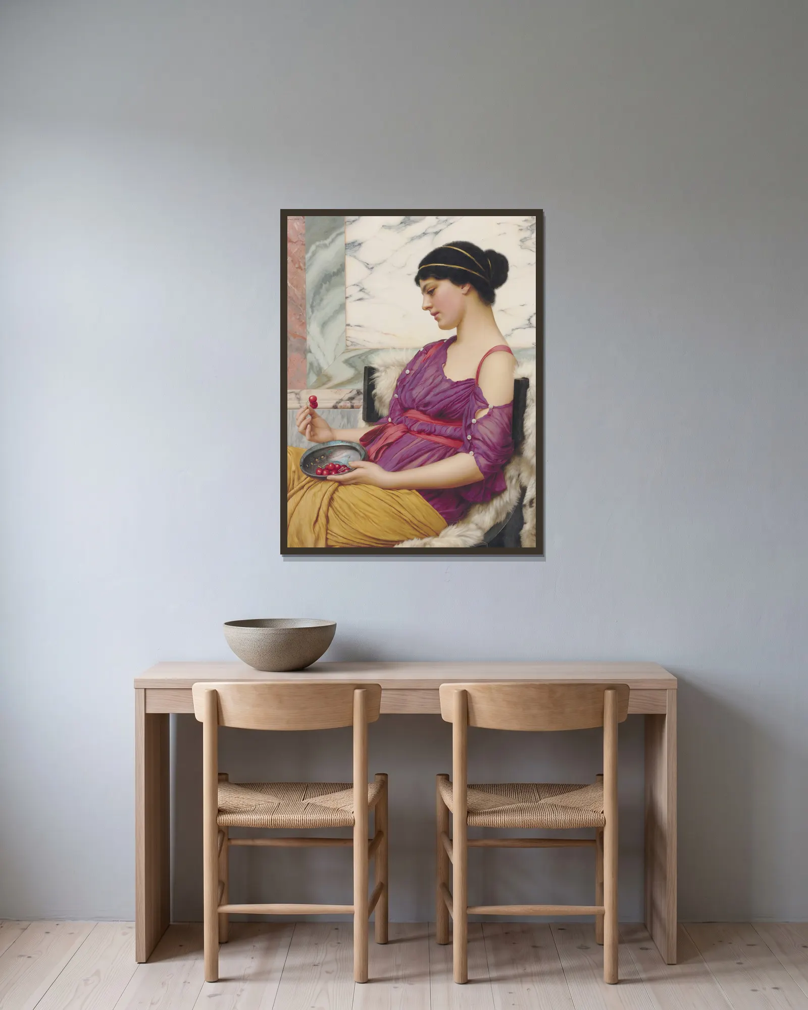 Ismenia av John William Godward inramad på en vägg