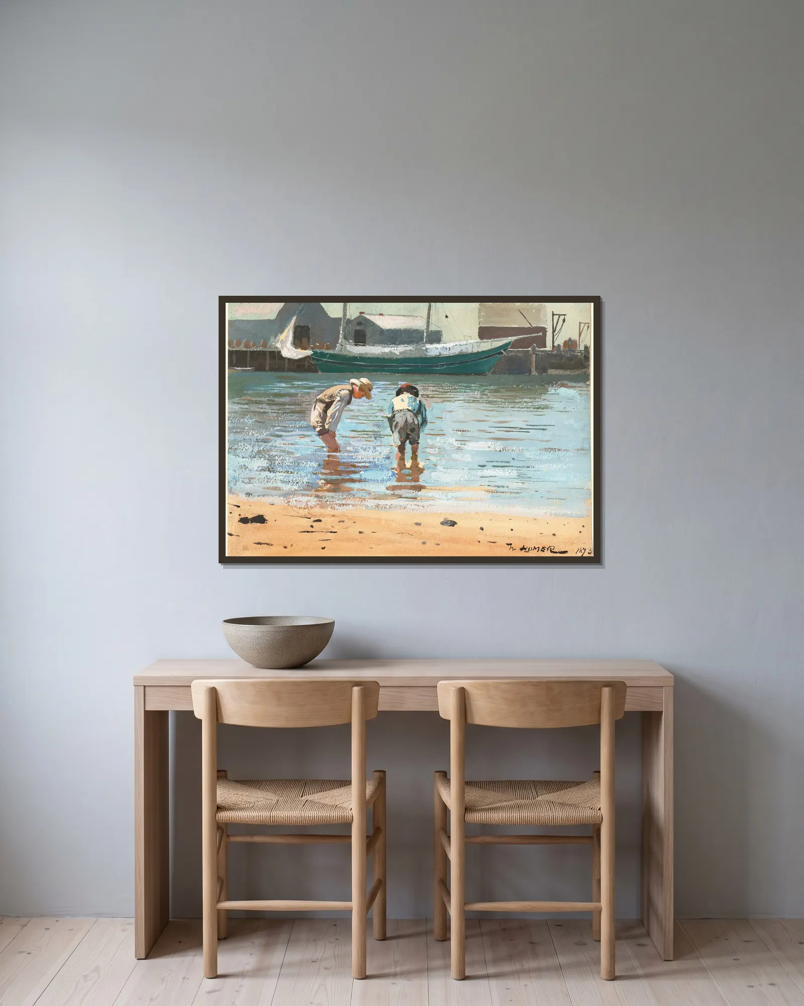 Boys Wading av Winslow Homer inramad på en vägg