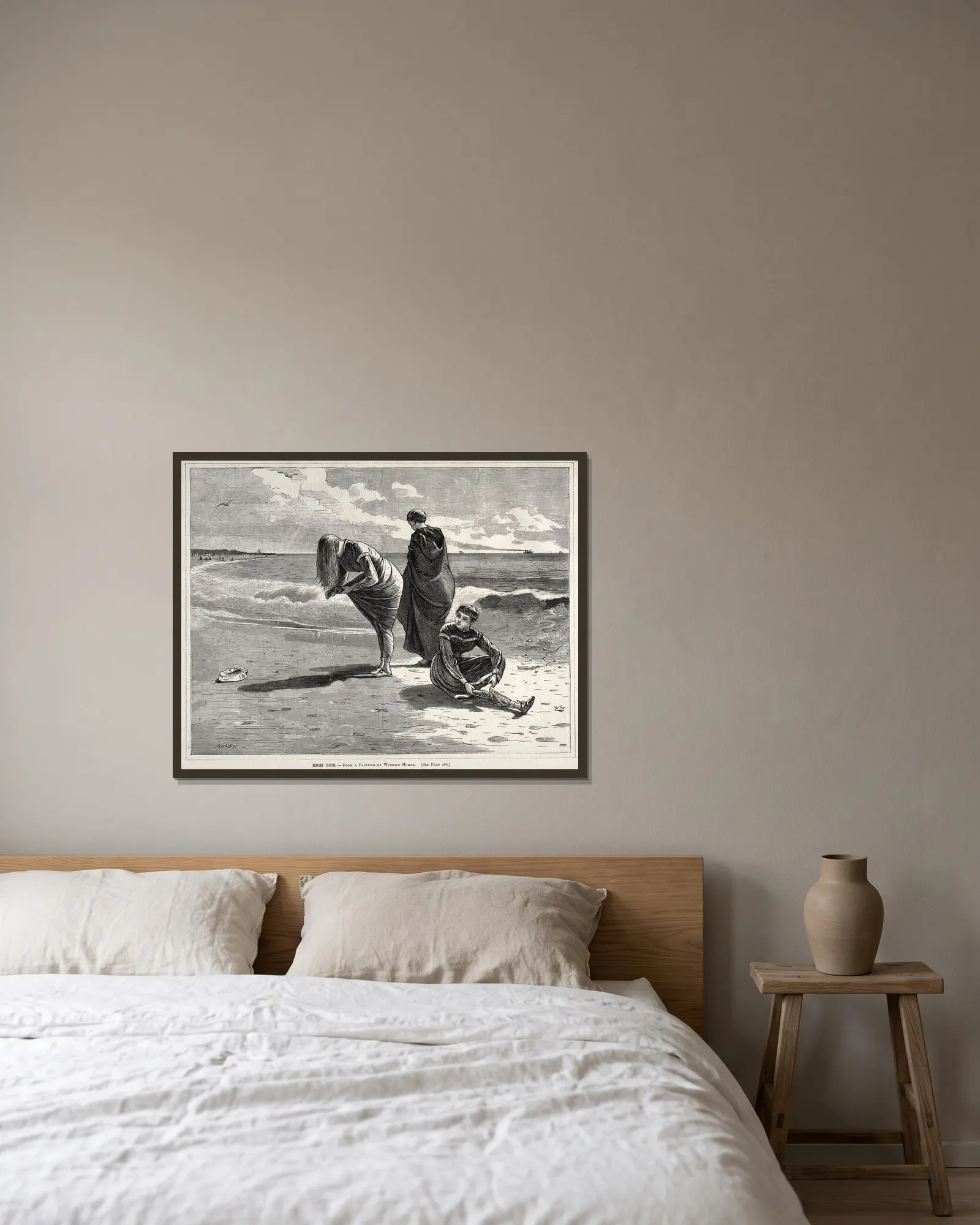 High Tide av Winslow Homer inramad på en vägg
