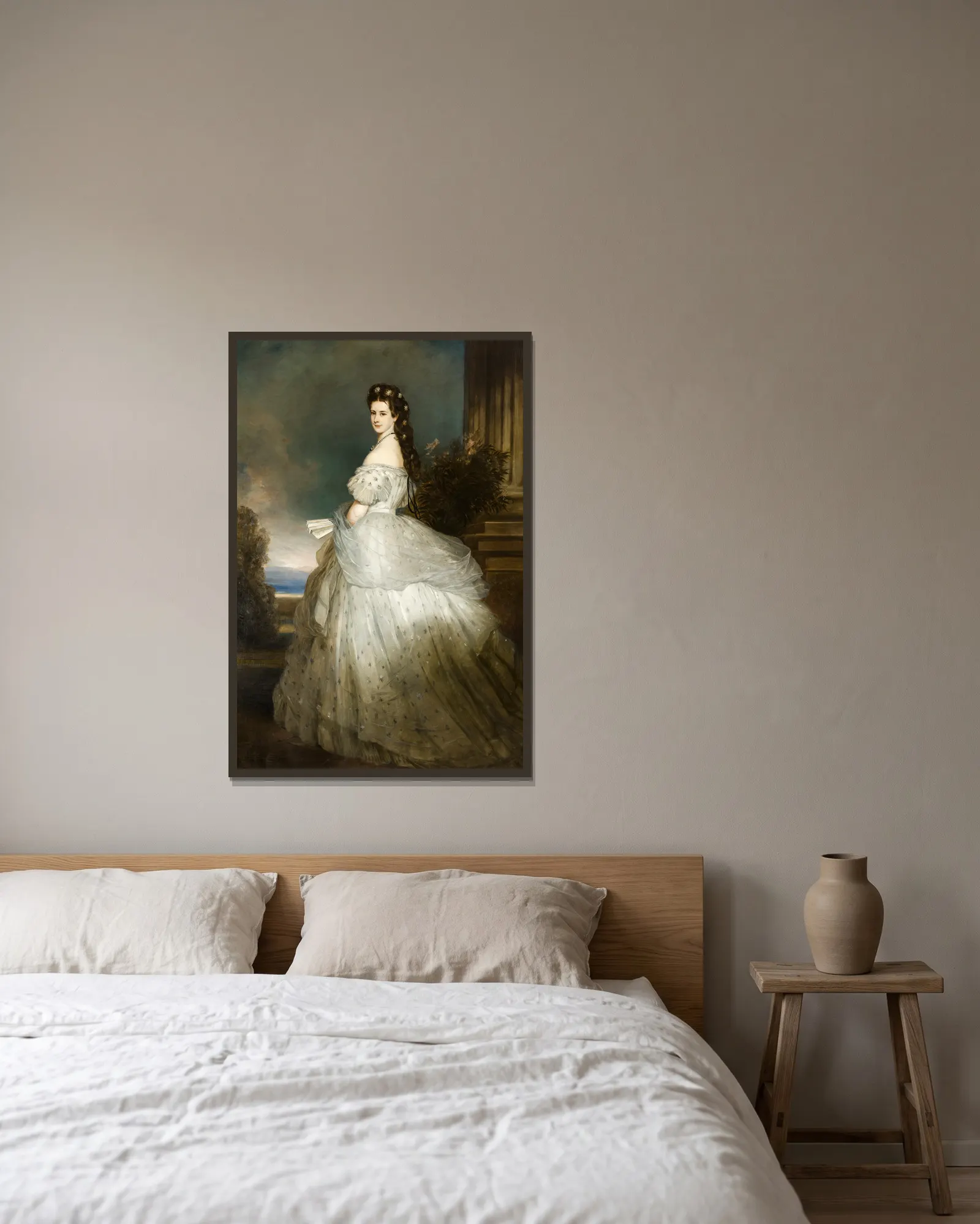 Empress Elizabeth av Franz Xaver Winterhalter inramad på en vägg