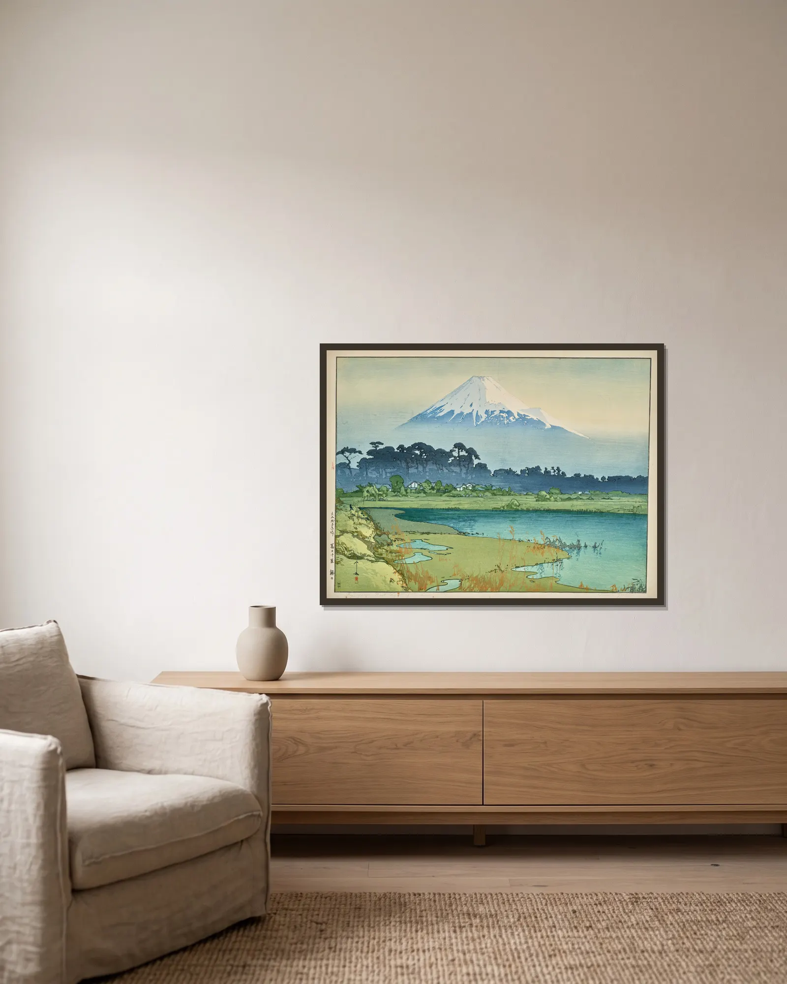 Asahi (Sunrise) av Yoshida Hiroshi inramad på en vägg