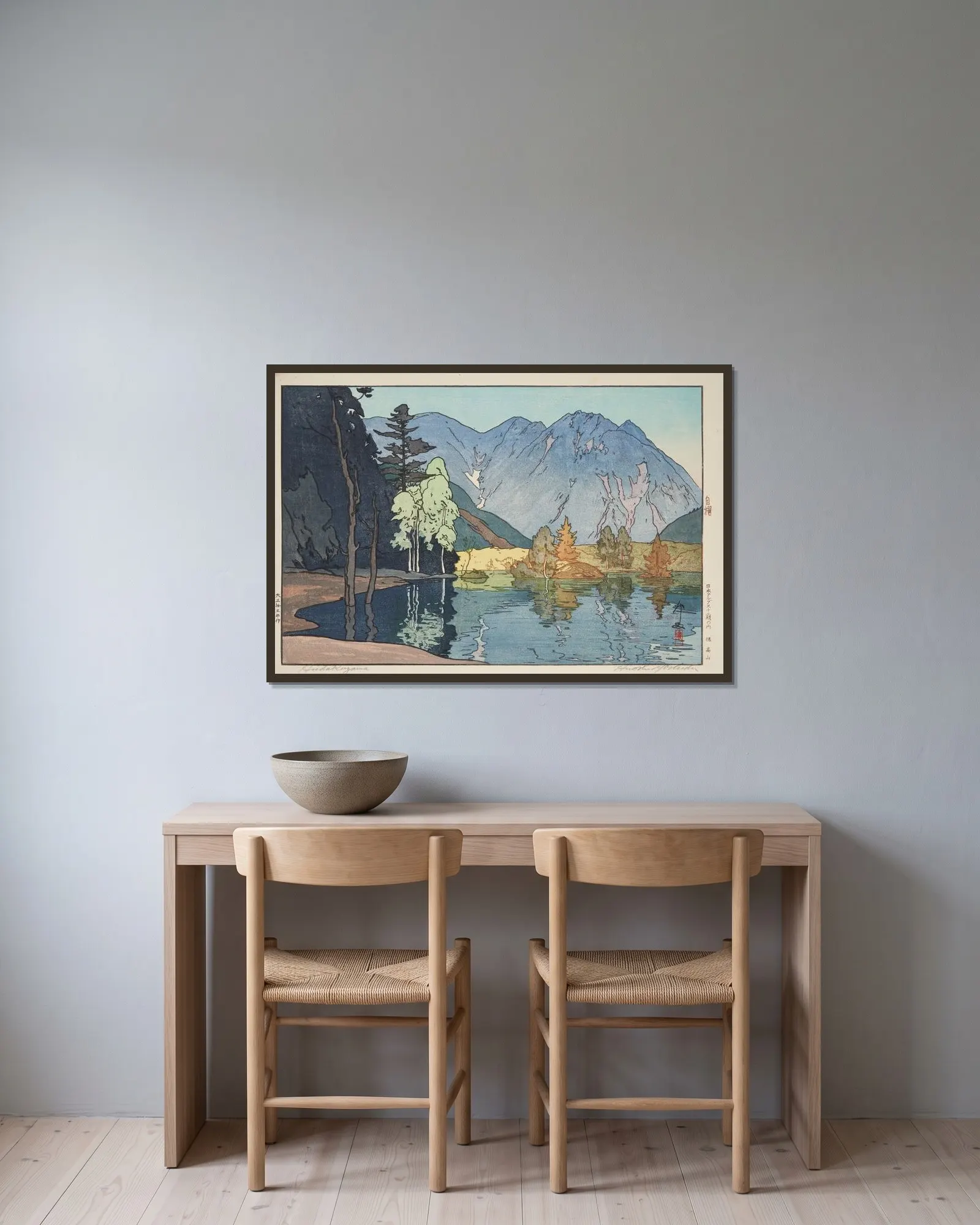 Hodakayama av Yoshida Hiroshi inramad på en vägg