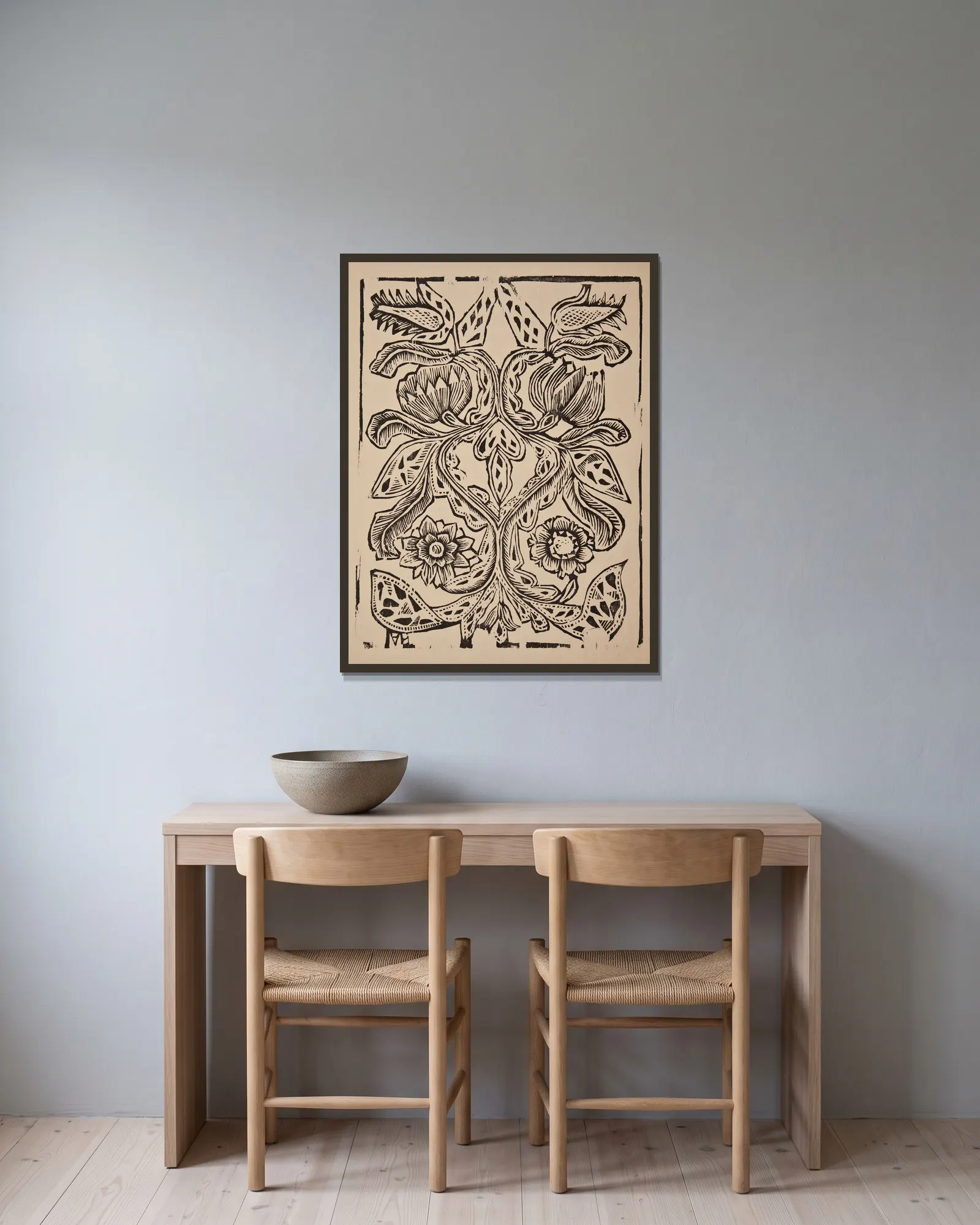 Coltre (stylised flowers) av Zygmunt Łazarski inramad på en vägg